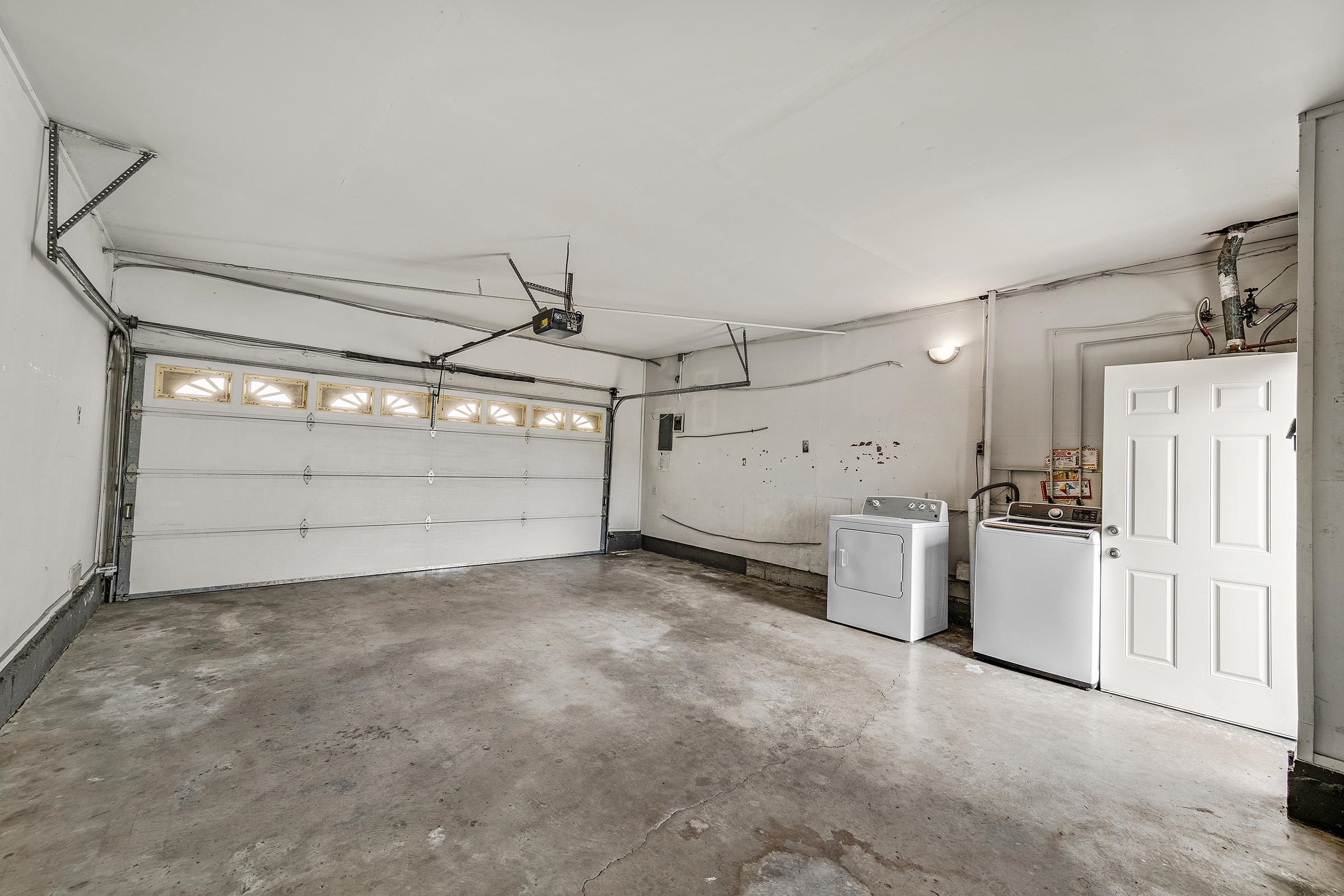 Detail Gallery Image 36 of 54 For 24825 Santa Clara St, Hayward,  CA 94544 - 3 Beds | 2 Baths