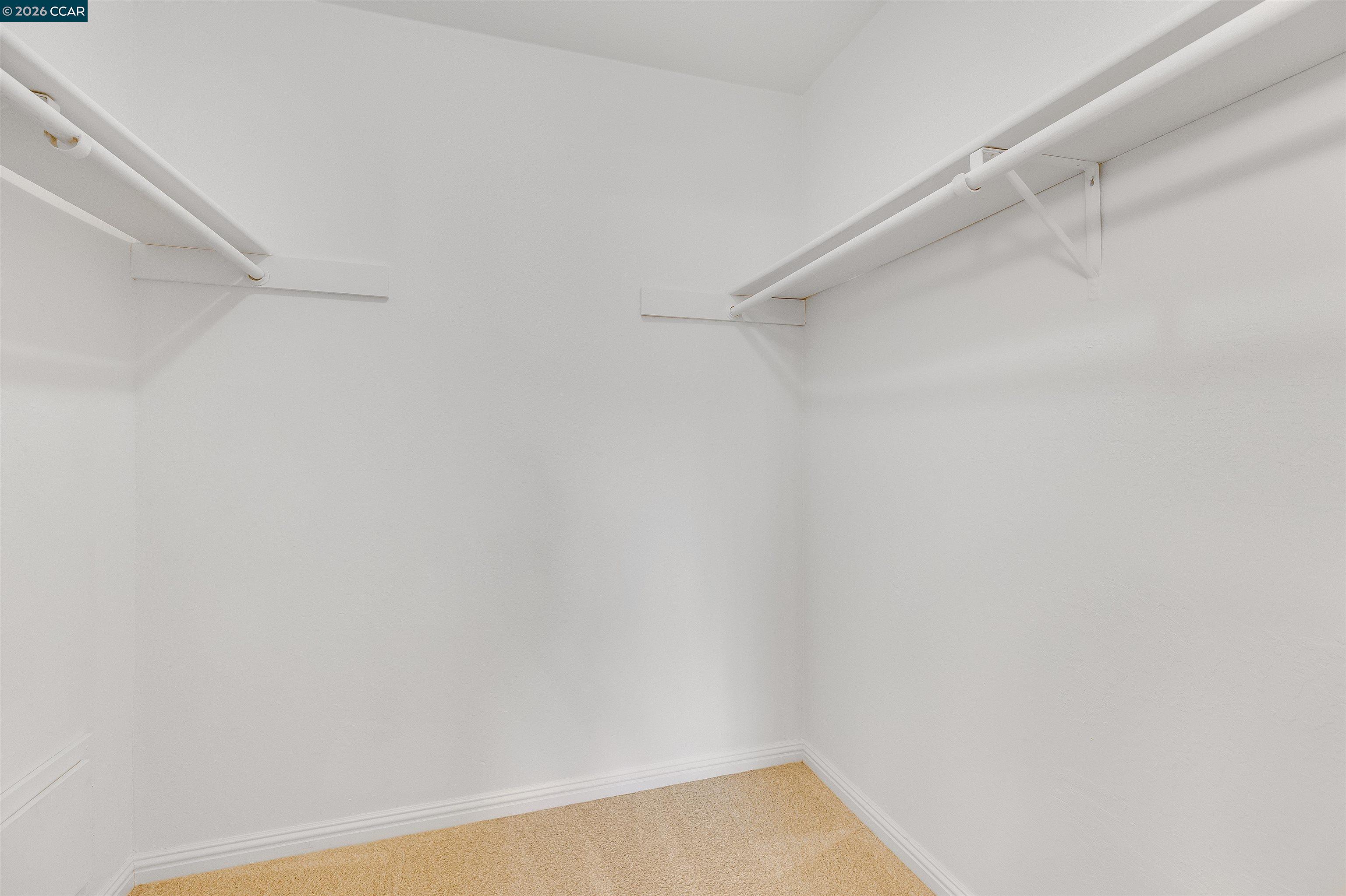 Photo #33: 41123571 Listing: Photo #33