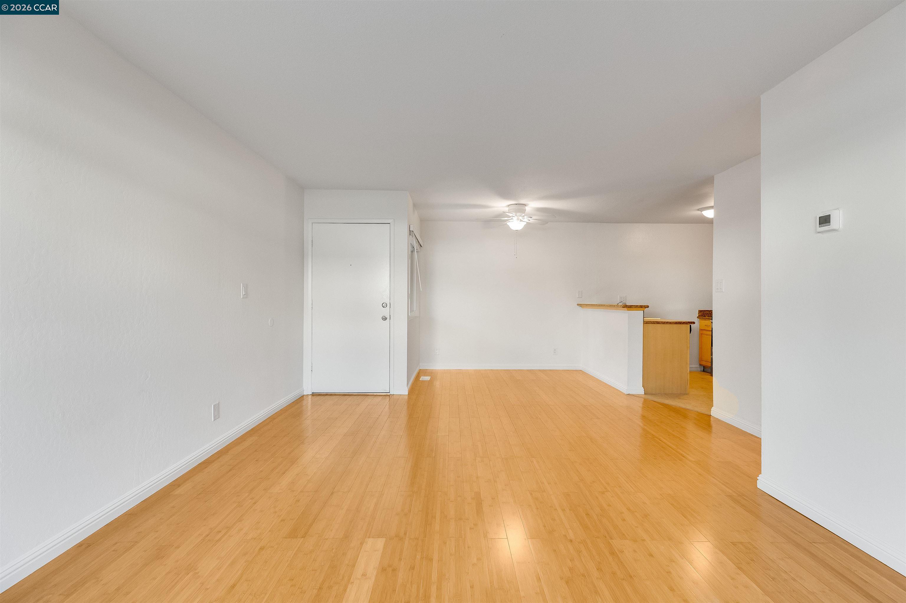 Photo #7: 41123571 Listing: Photo #7