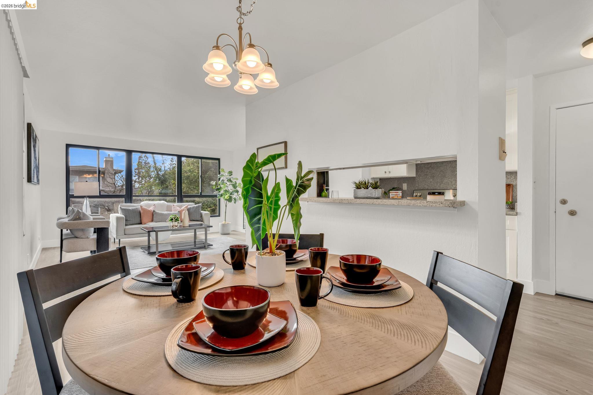 Photo #6: 41123575 Listing: Photo #6