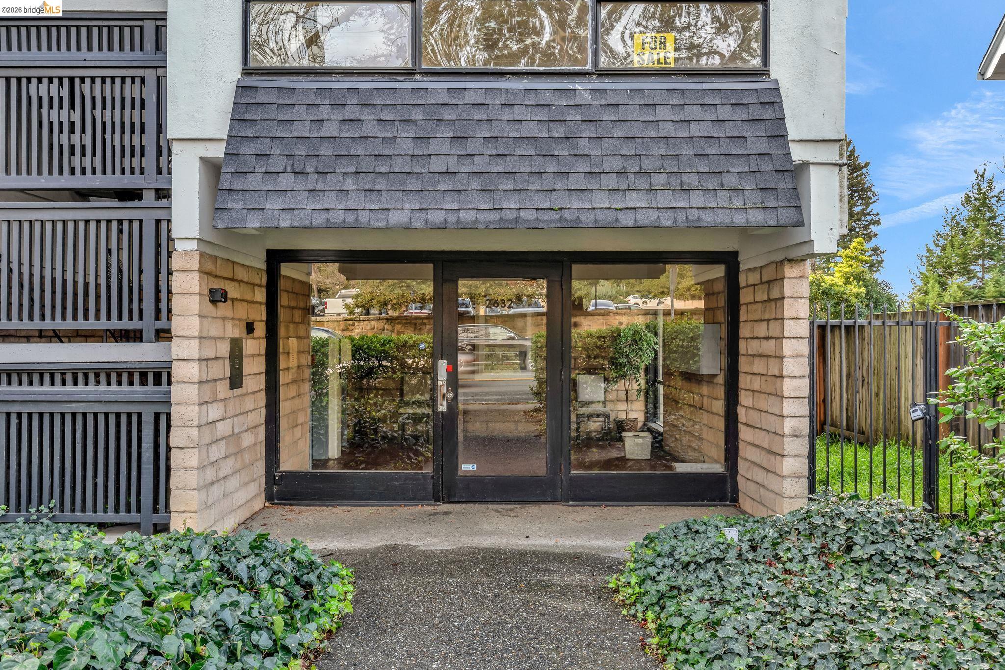 Photo #2: 41123575 Listing: Photo #2