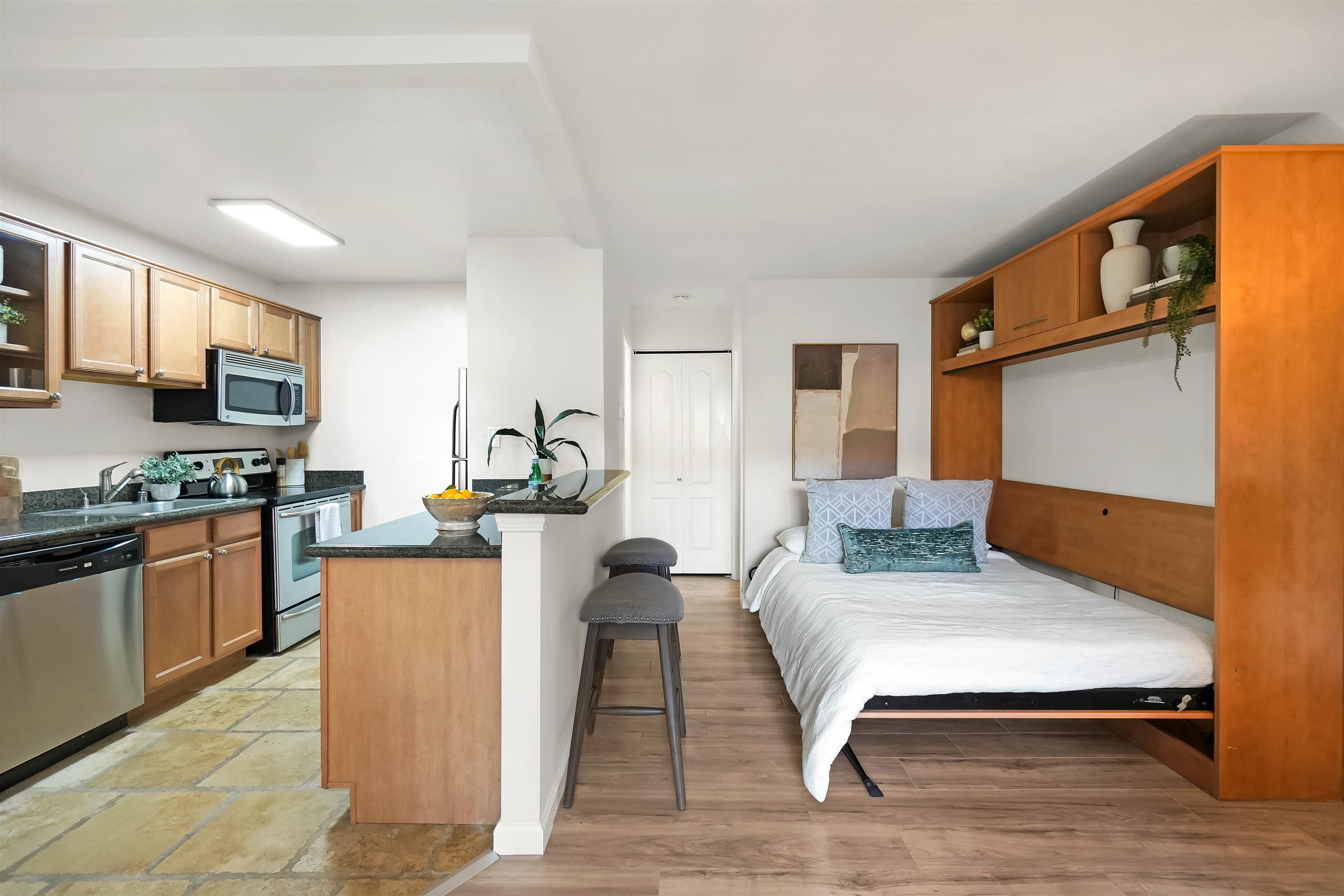 Photo #7: 41123576 Listing: Photo #7