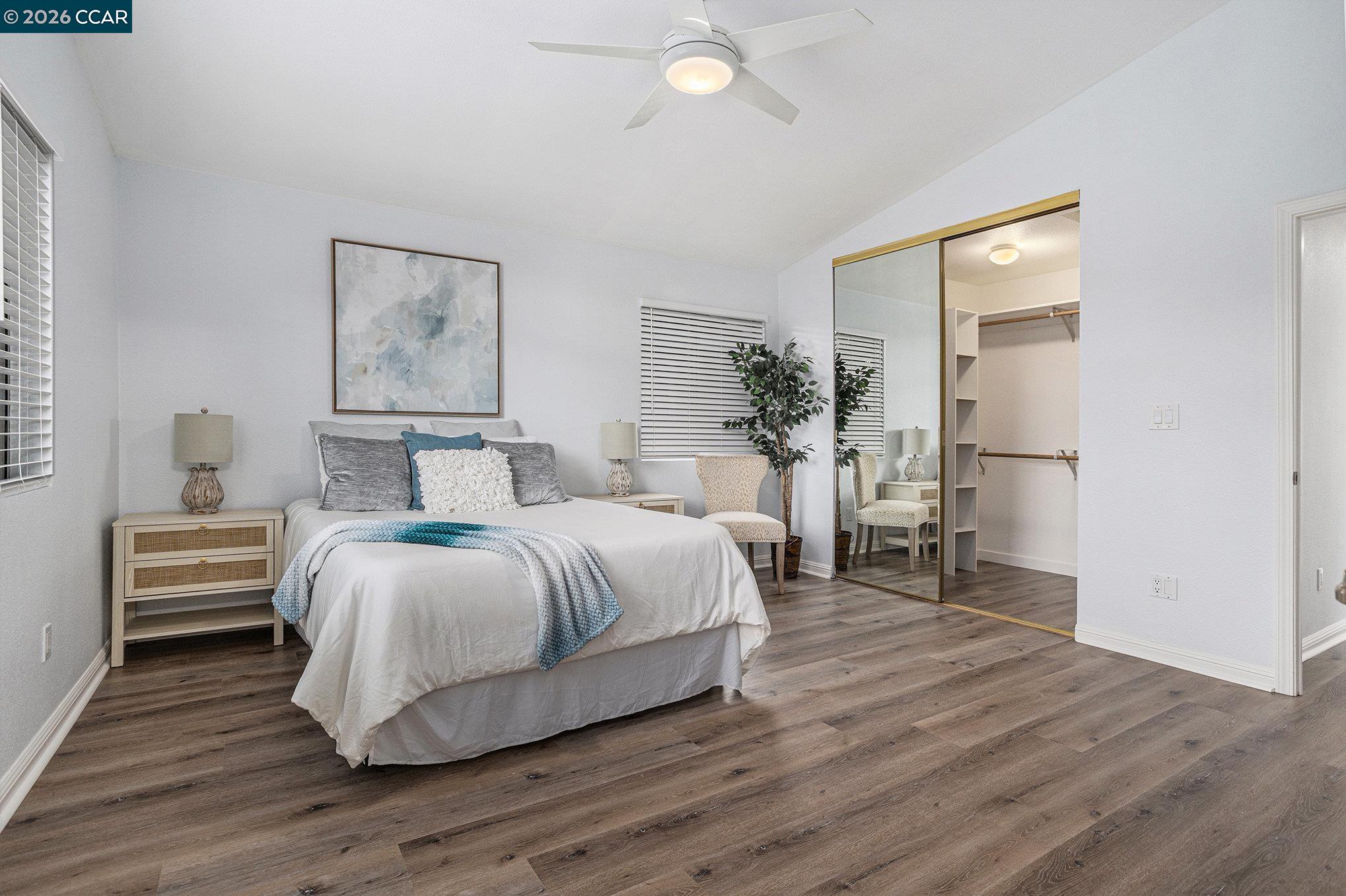 Detail Gallery Image 13 of 25 For 745 Bayshore St, Martinez,  CA 94553 - 4 Beds | 2/1 Baths