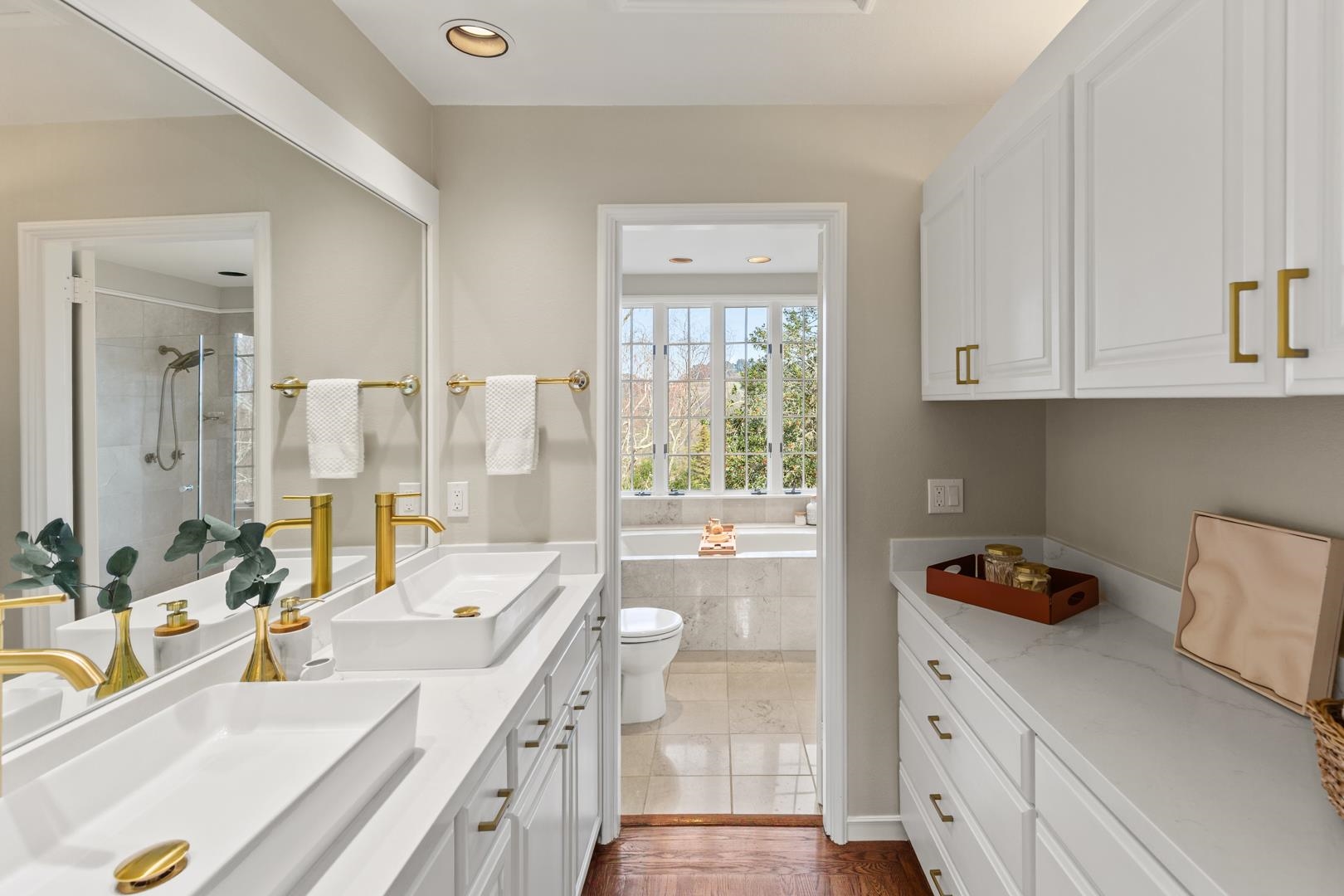 Detail Gallery Image 31 of 47 For 1123 Park Hills Rd, Berkeley,  CA 94708 - 5 Beds | 4 Baths