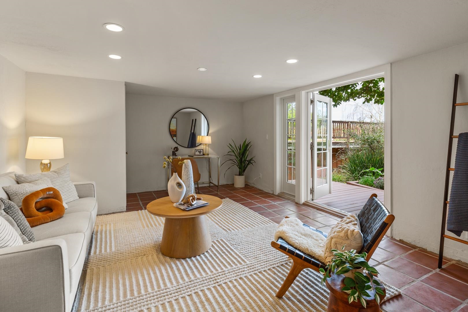 Detail Gallery Image 35 of 47 For 1123 Park Hills Rd, Berkeley,  CA 94708 - 5 Beds | 4 Baths