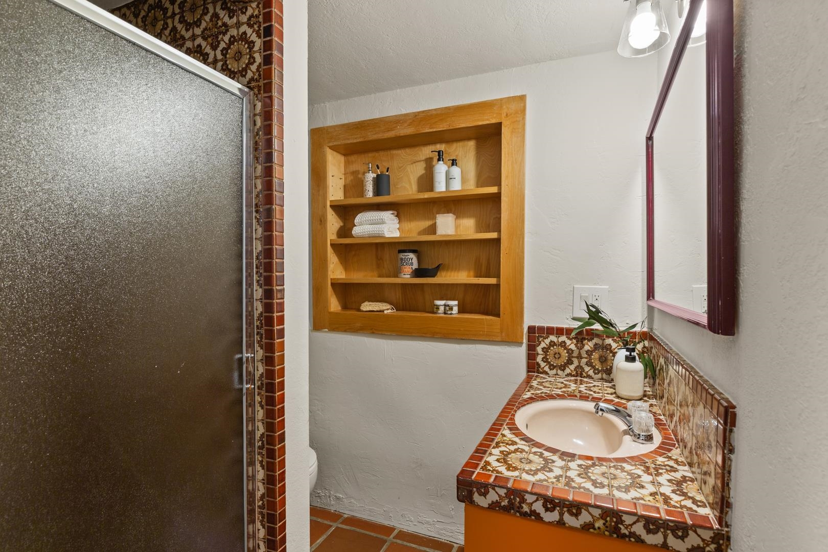 Detail Gallery Image 37 of 47 For 1123 Park Hills Rd, Berkeley,  CA 94708 - 5 Beds | 4 Baths