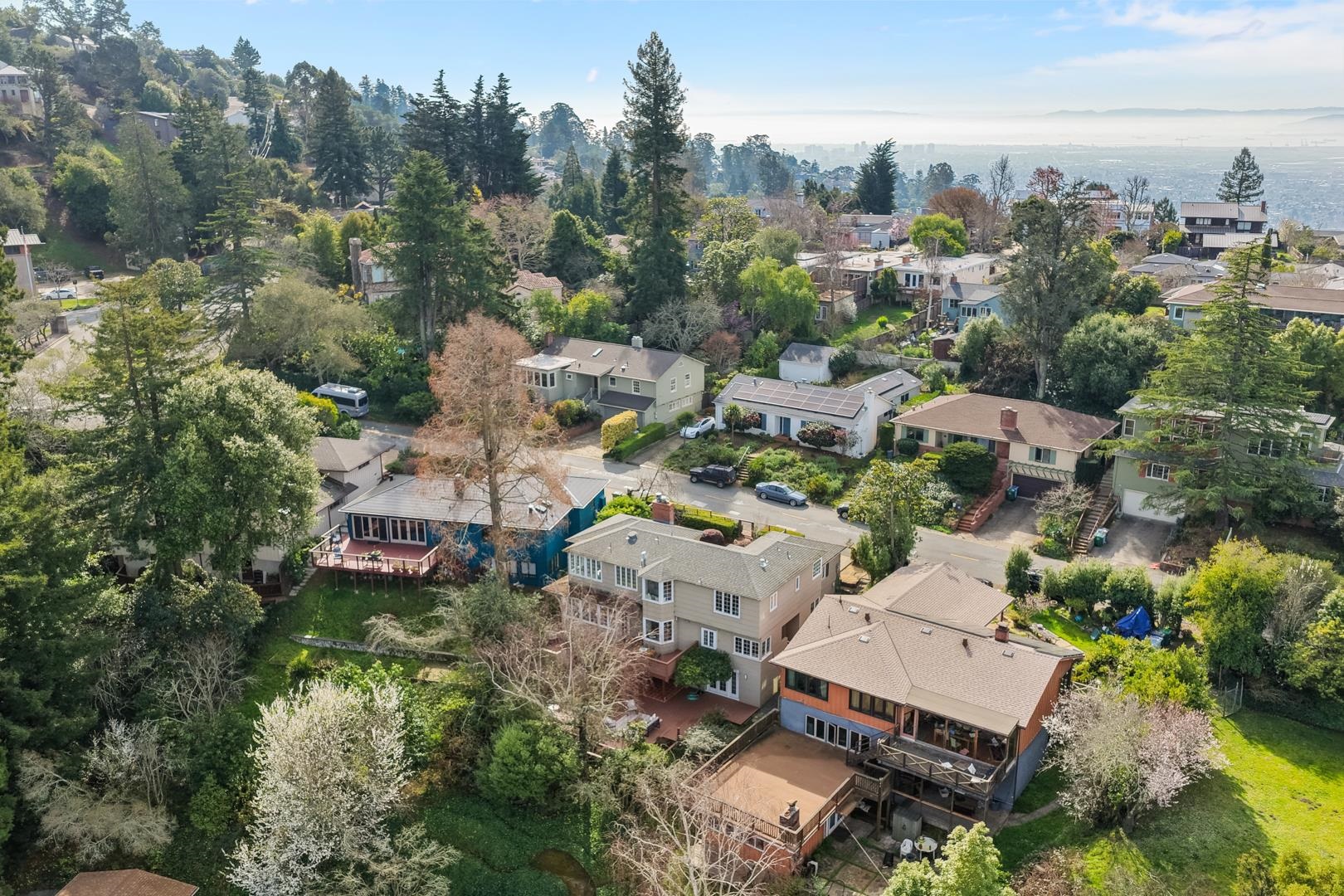 Detail Gallery Image 47 of 47 For 1123 Park Hills Rd, Berkeley,  CA 94708 - 5 Beds | 4 Baths