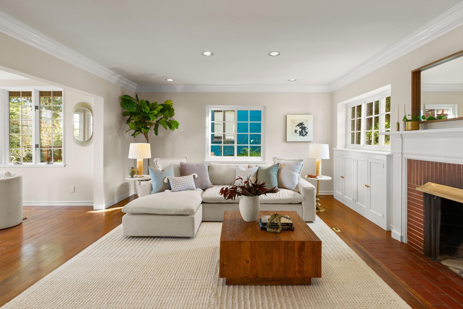 Detail Gallery Image 6 of 47 For 1123 Park Hills Rd, Berkeley,  CA 94708 - 5 Beds | 4 Baths