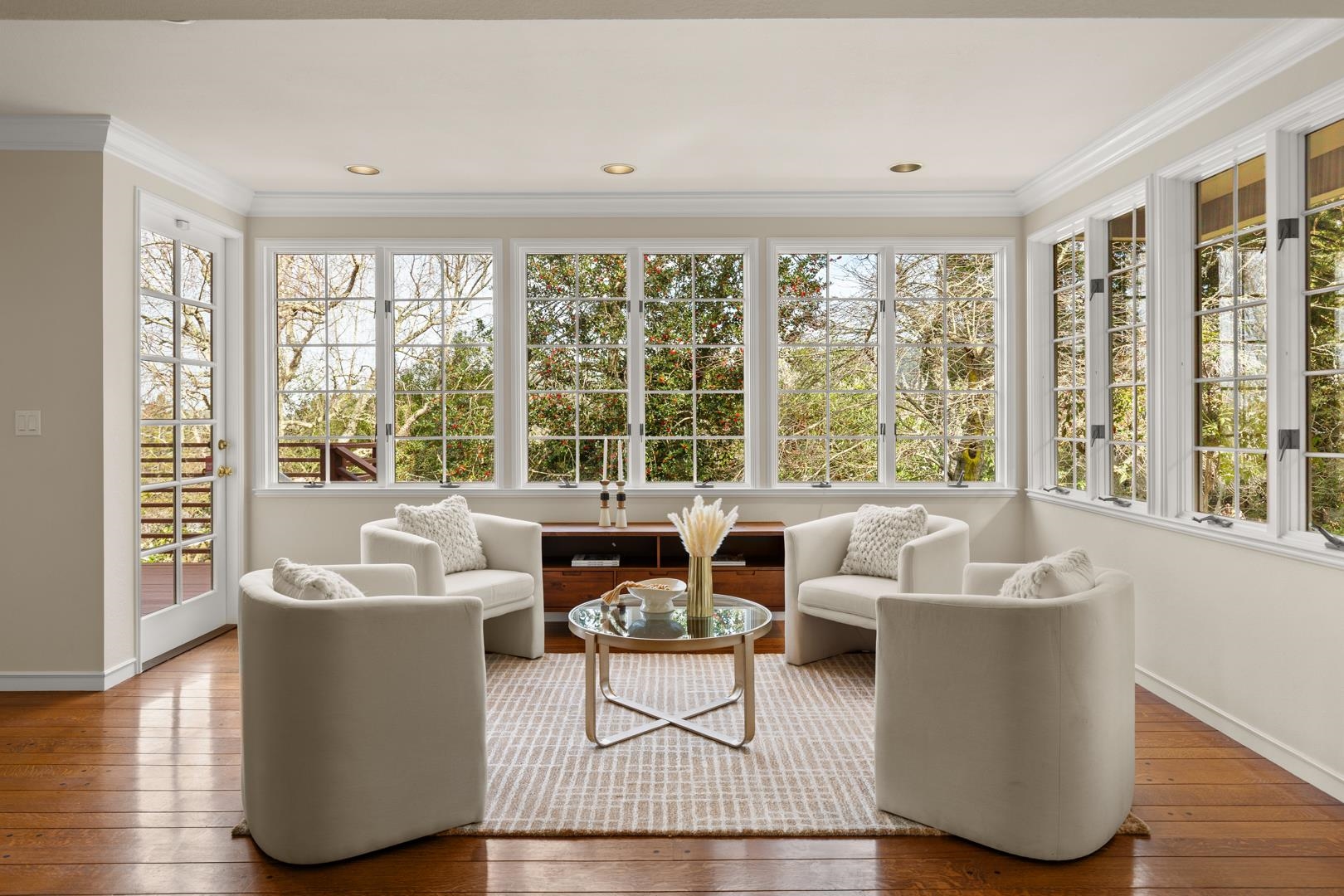 Detail Gallery Image 8 of 47 For 1123 Park Hills Rd, Berkeley,  CA 94708 - 5 Beds | 4 Baths