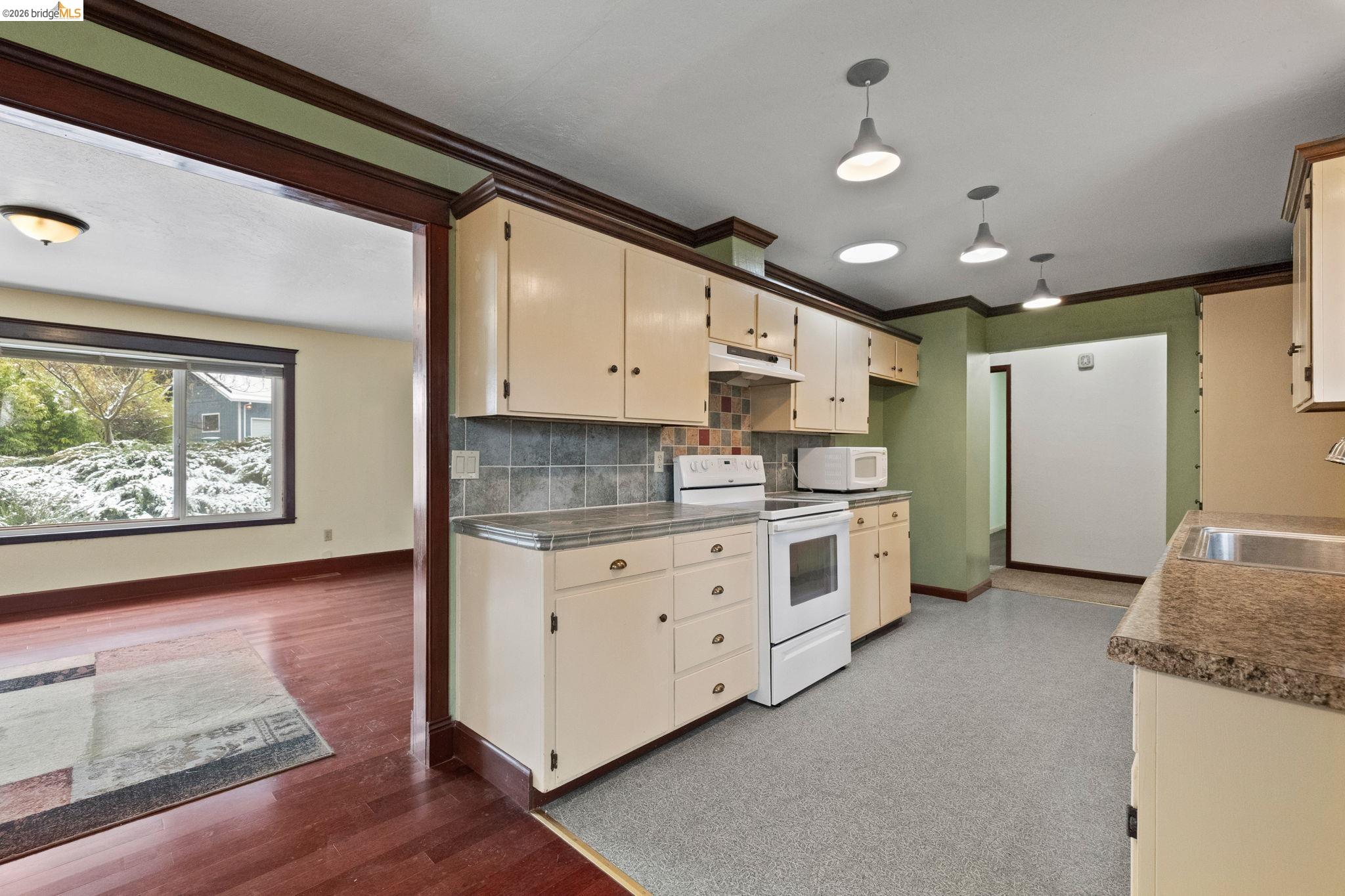 Detail Gallery Image 23 of 47 For 20440 W Walnut Dr, Sonora,  CA 95370 - 3 Beds | 2 Baths