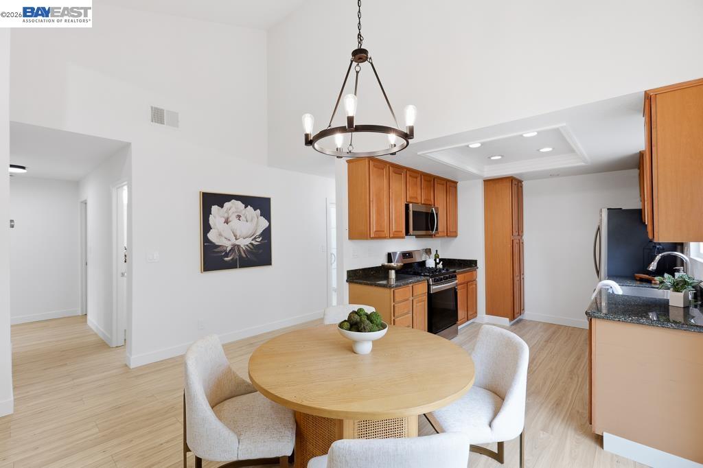 Detail Gallery Image 9 of 57 For 44603 Japala Pl, Fremont,  CA 94539 - 3 Beds | 2 Baths