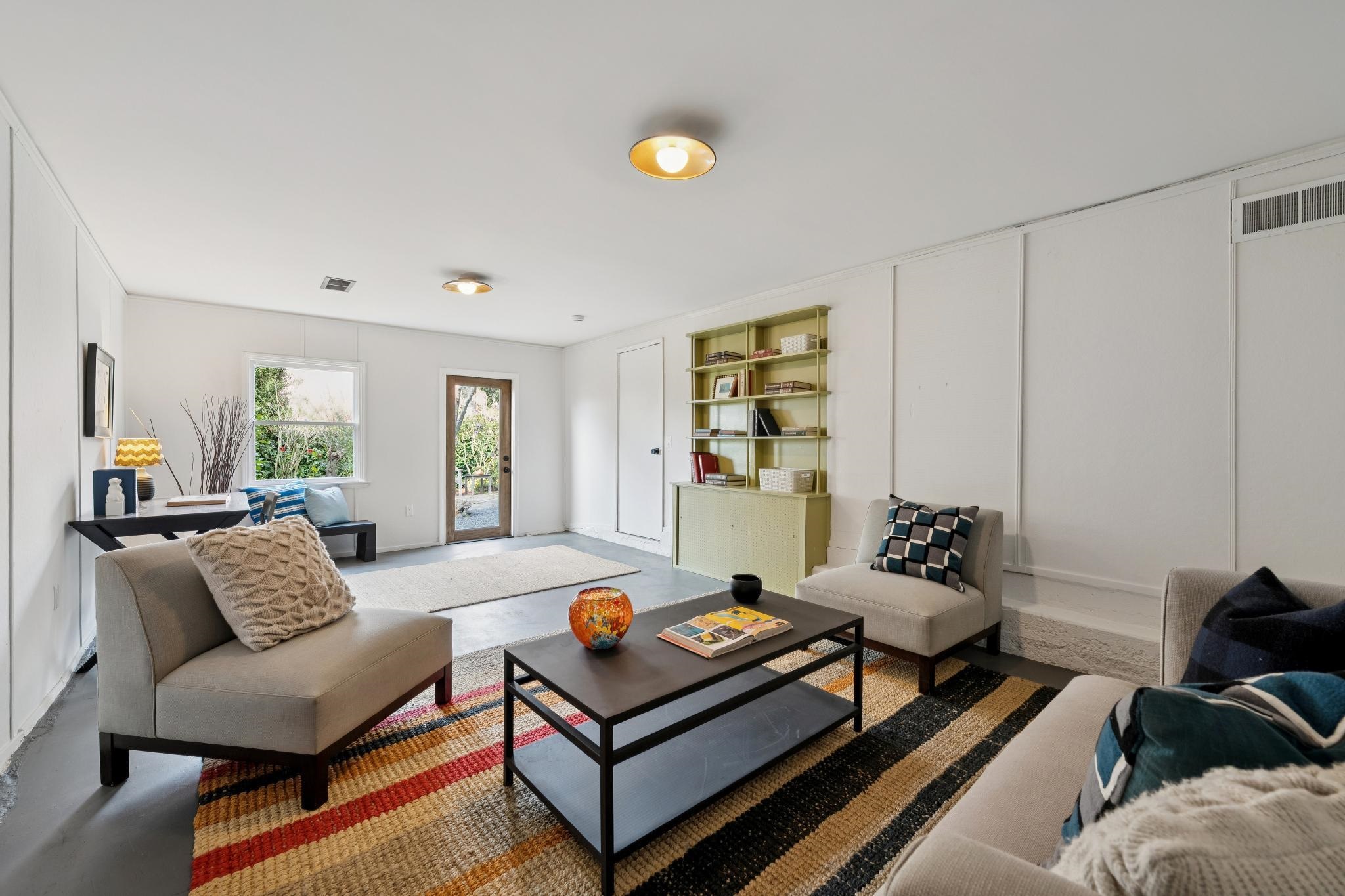 Detail Gallery Image 40 of 55 For 1563 Thousand Oaks Blvd, Berkeley,  CA 94707 - 3 Beds | 1/1 Baths