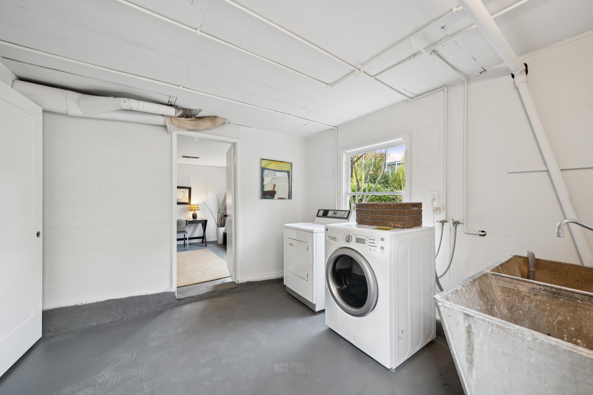 Detail Gallery Image 42 of 55 For 1563 Thousand Oaks Blvd, Berkeley,  CA 94707 - 3 Beds | 1/1 Baths