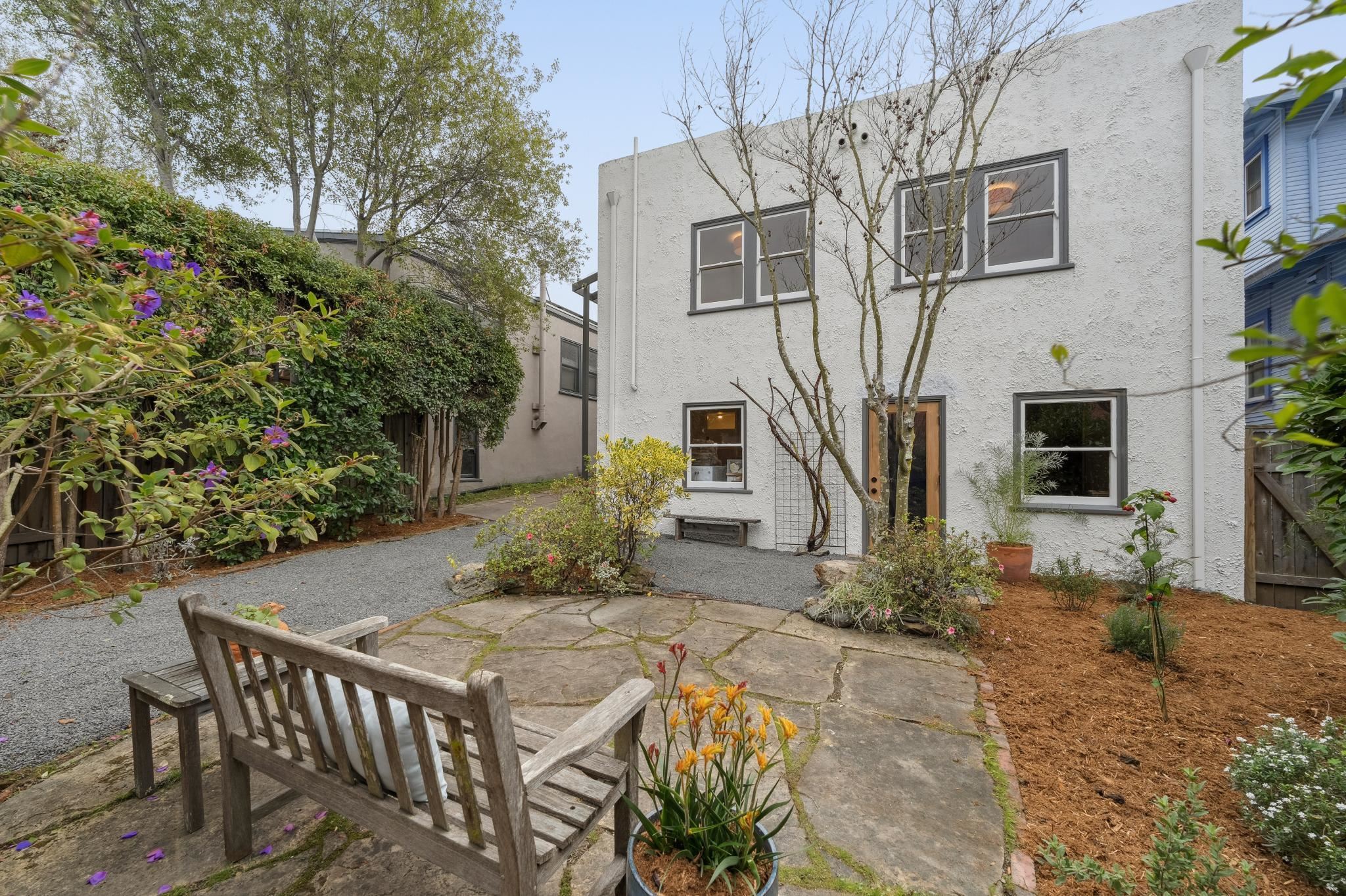 Detail Gallery Image 53 of 55 For 1563 Thousand Oaks Blvd, Berkeley,  CA 94707 - 3 Beds | 1/1 Baths