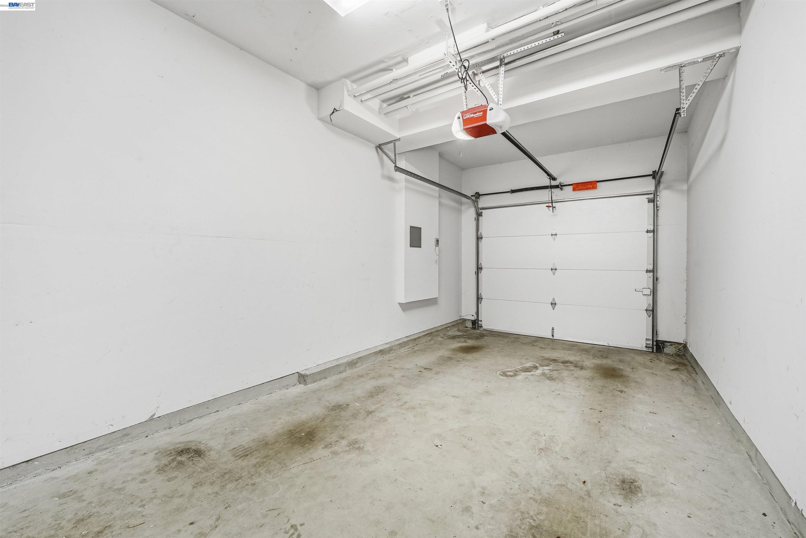 Detail Gallery Image 27 of 33 For 3289 Berryessa St #5,  Palo Alto,  CA 94303 - 2 Beds | 1/1 Baths