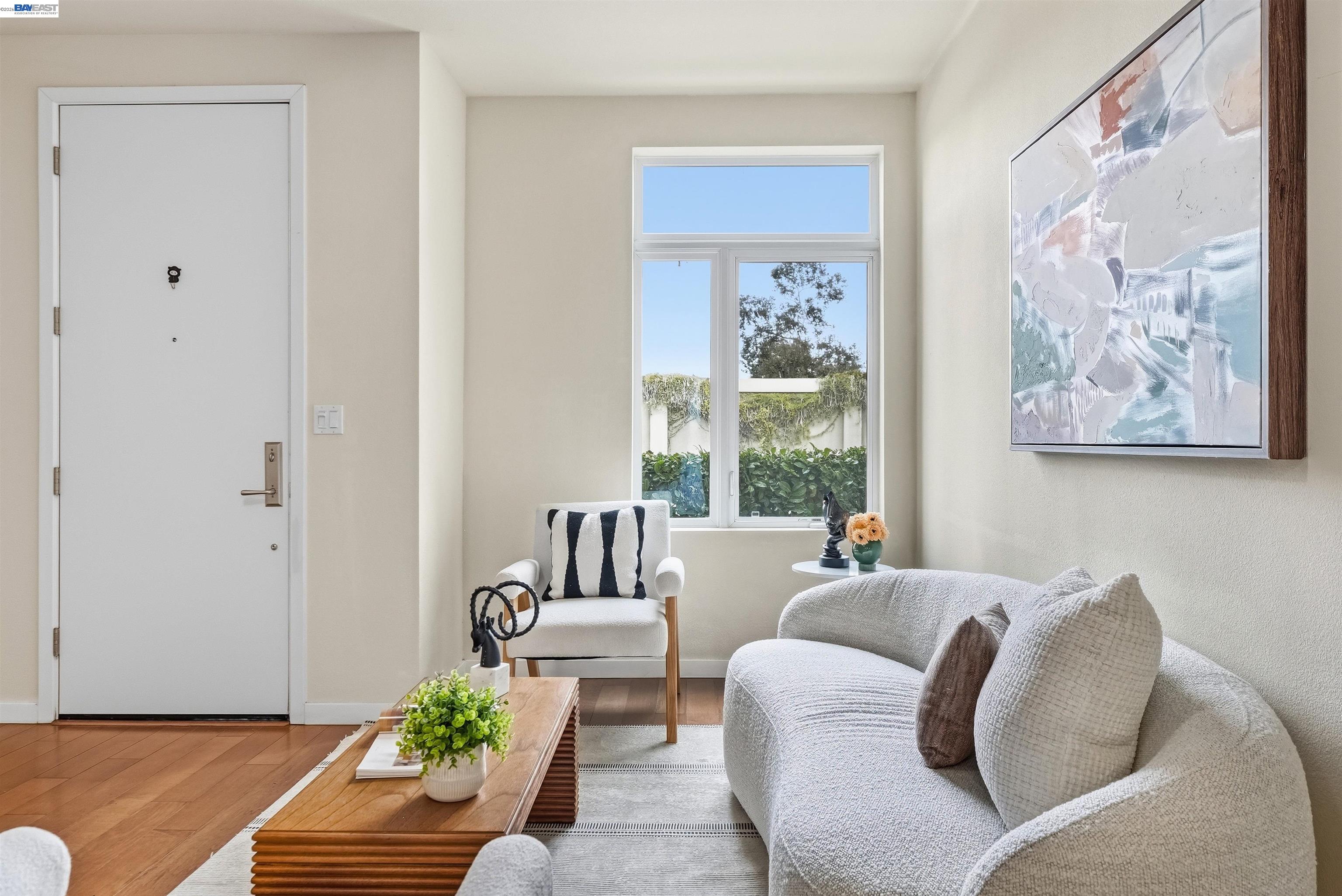 Detail Gallery Image 8 of 33 For 3289 Berryessa St #5,  Palo Alto,  CA 94303 - 2 Beds | 1/1 Baths