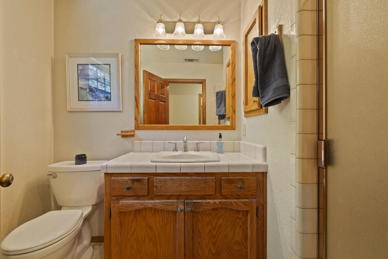 Detail Gallery Image 22 of 60 For 23451 Lakewood Dr, Twain Harte,  CA 95383 - 3 Beds | 3 Baths