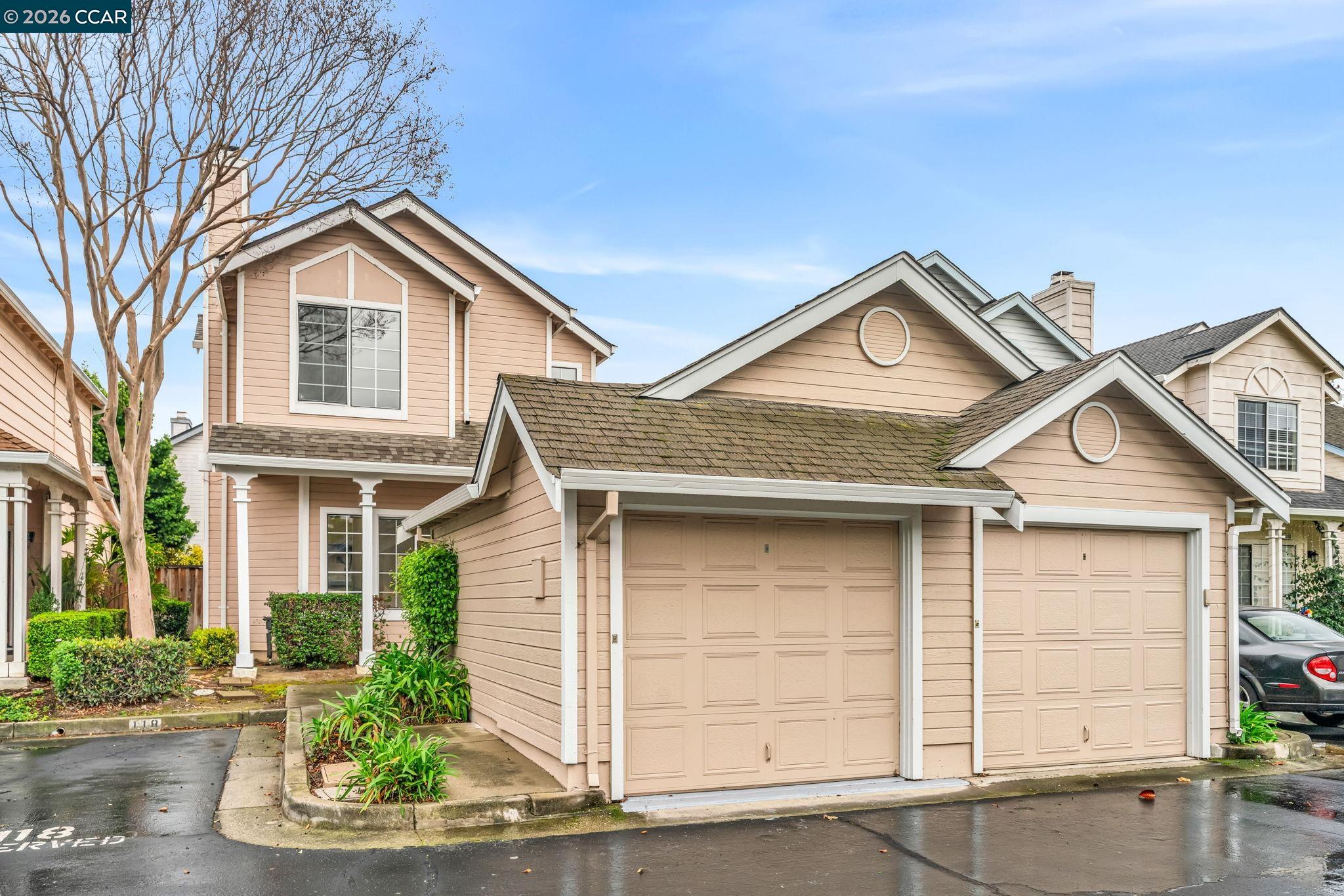 Front Image Thumbnail for CC41123591