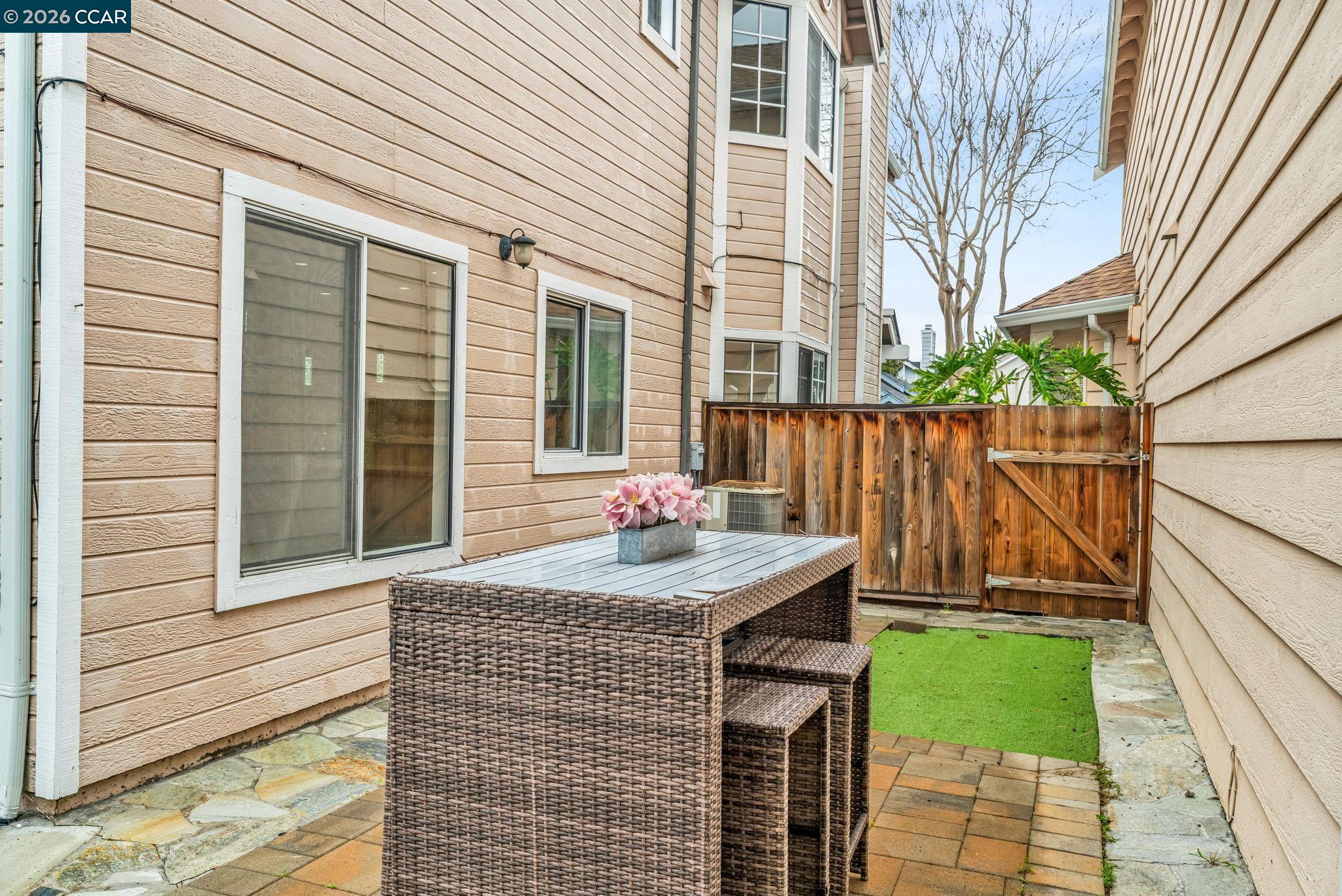 Detail Gallery Image 42 of 47 For 6361 Potrero Dr, Newark,  CA 94560 - 3 Beds | 2/1 Baths