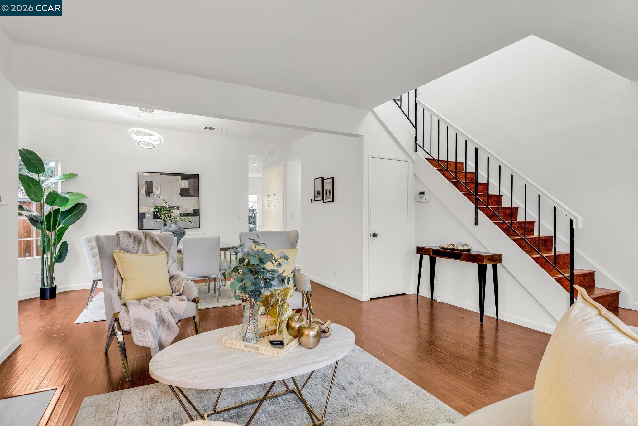 Detail Gallery Image 8 of 47 For 6361 Potrero Dr, Newark,  CA 94560 - 3 Beds | 2/1 Baths