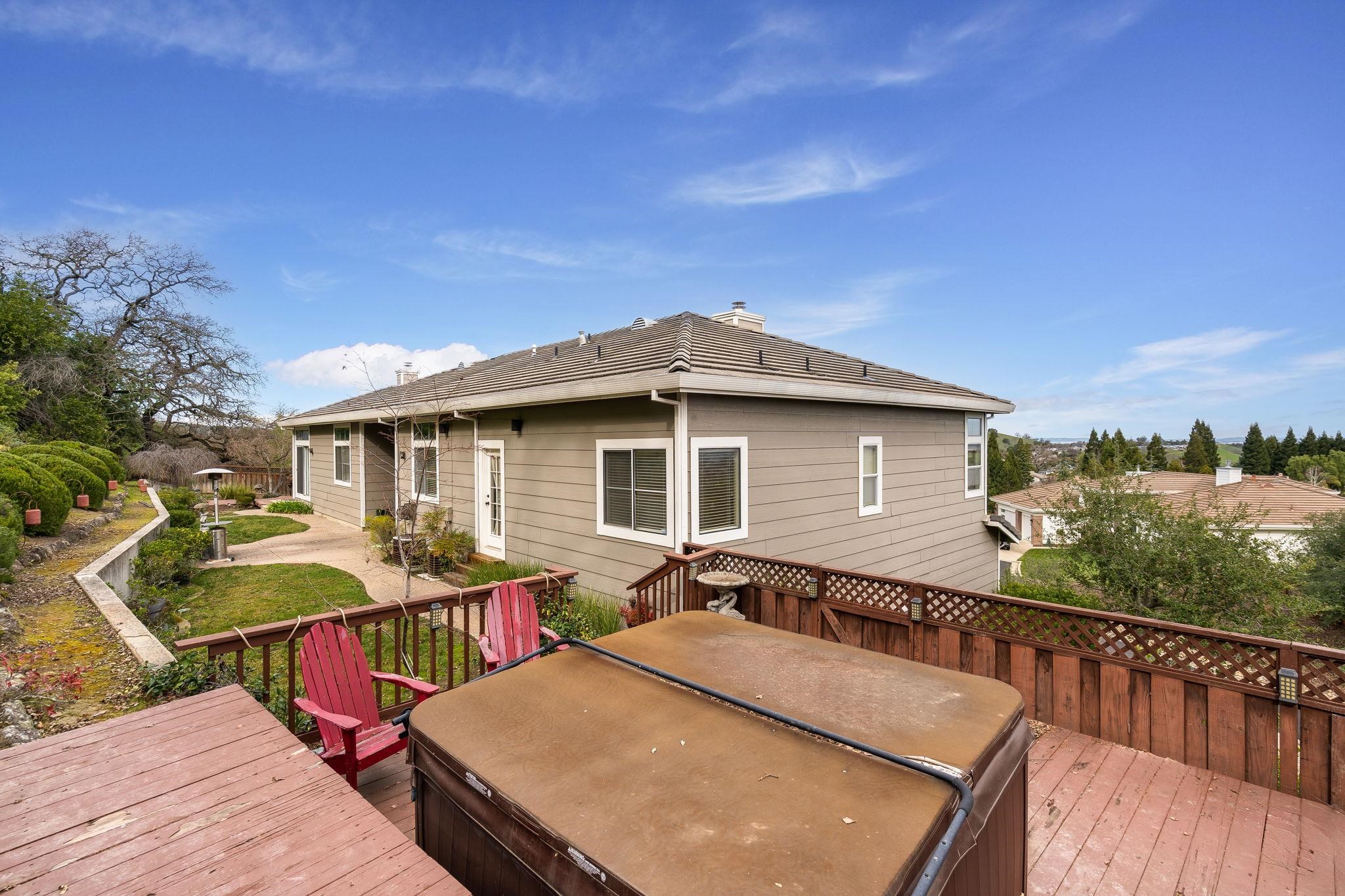 Detail Gallery Image 33 of 50 For 966 Oak Vista Ct, Lafayette,  CA 94549 - 4 Beds | 3 Baths