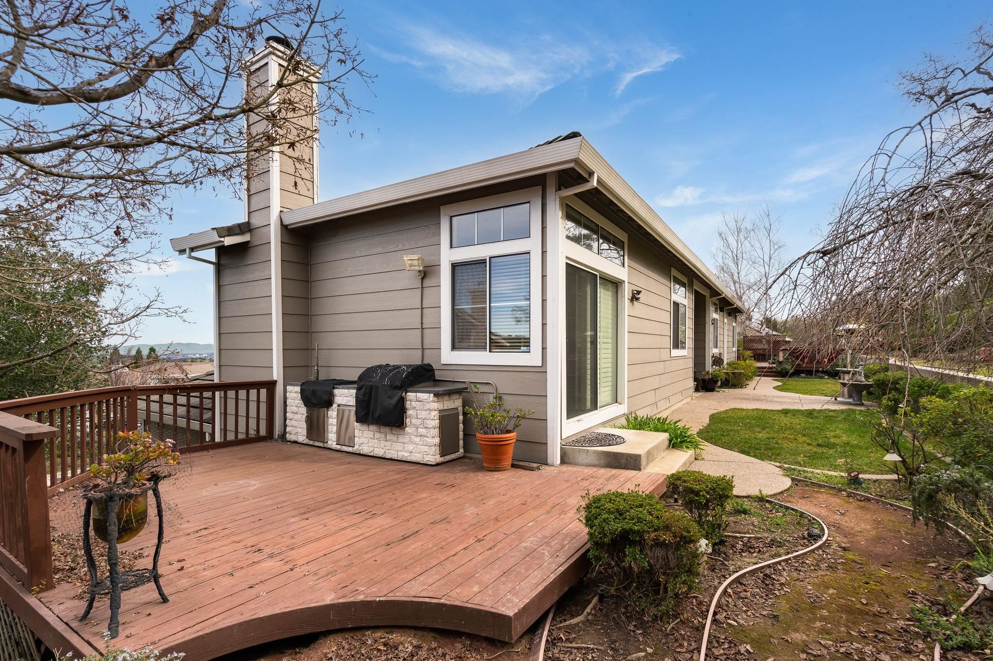 Detail Gallery Image 36 of 50 For 966 Oak Vista Ct, Lafayette,  CA 94549 - 4 Beds | 3 Baths