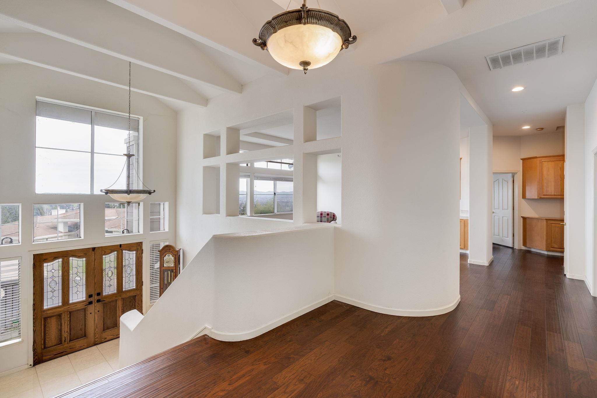 Detail Gallery Image 5 of 50 For 966 Oak Vista Ct, Lafayette,  CA 94549 - 4 Beds | 3 Baths