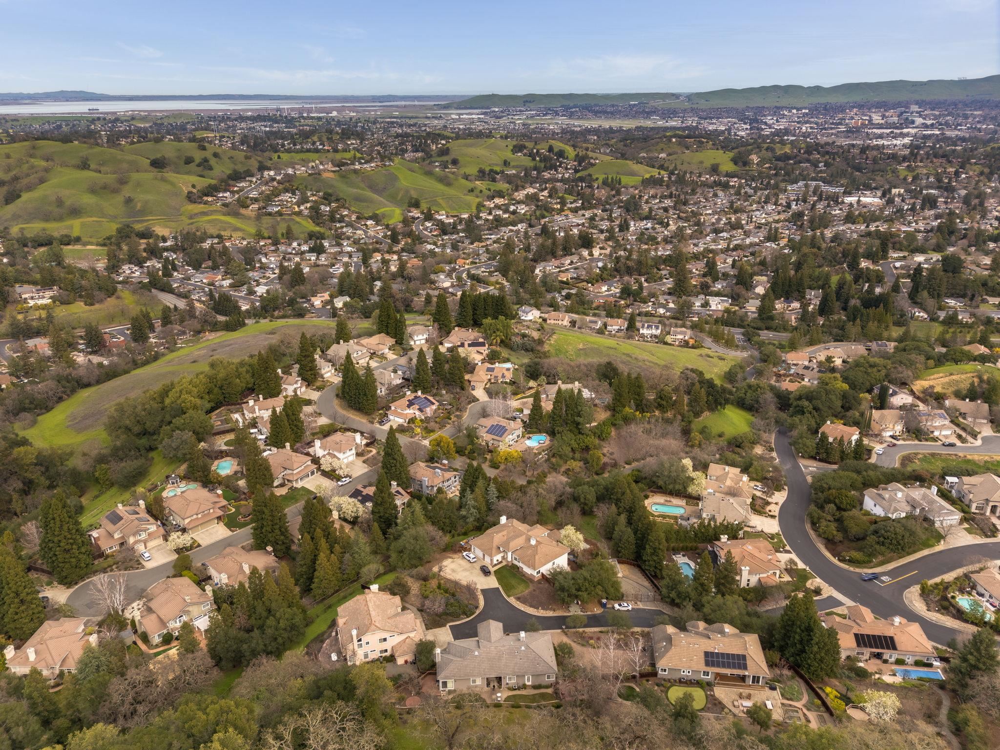 Detail Gallery Image 43 of 50 For 966 Oak Vista Ct, Lafayette,  CA 94549 - 4 Beds | 3 Baths