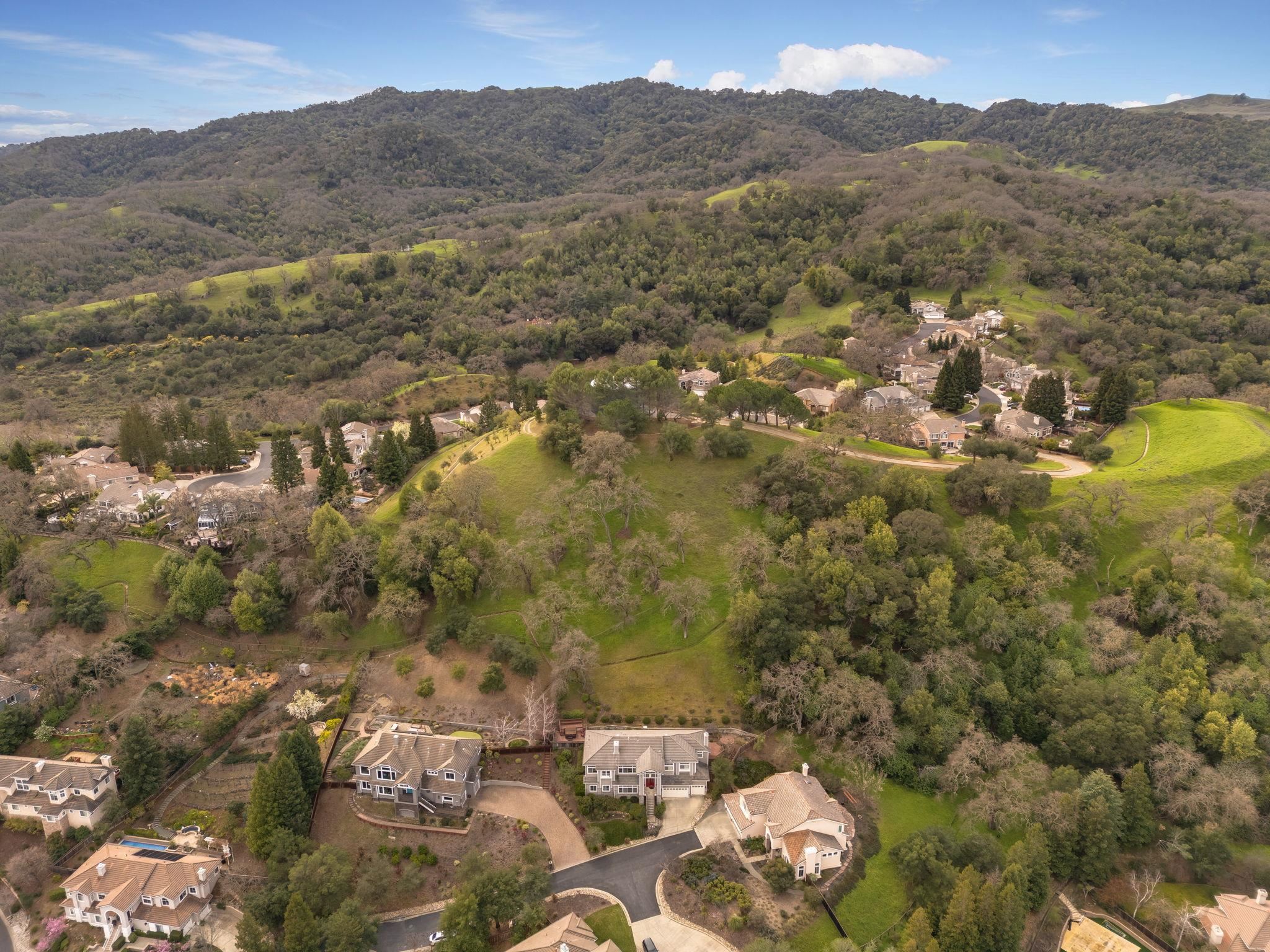 Detail Gallery Image 46 of 50 For 966 Oak Vista Ct, Lafayette,  CA 94549 - 4 Beds | 3 Baths