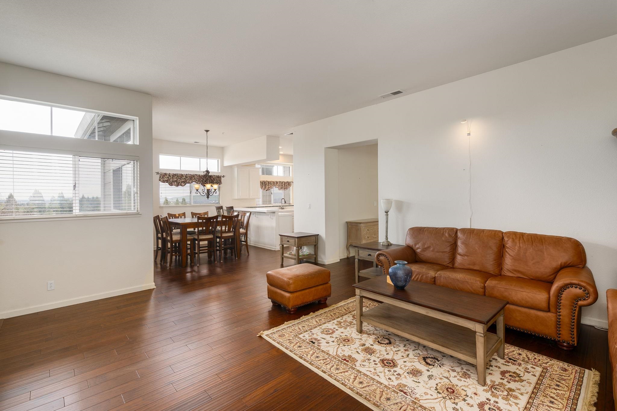 Detail Gallery Image 7 of 50 For 966 Oak Vista Ct, Lafayette,  CA 94549 - 4 Beds | 3 Baths