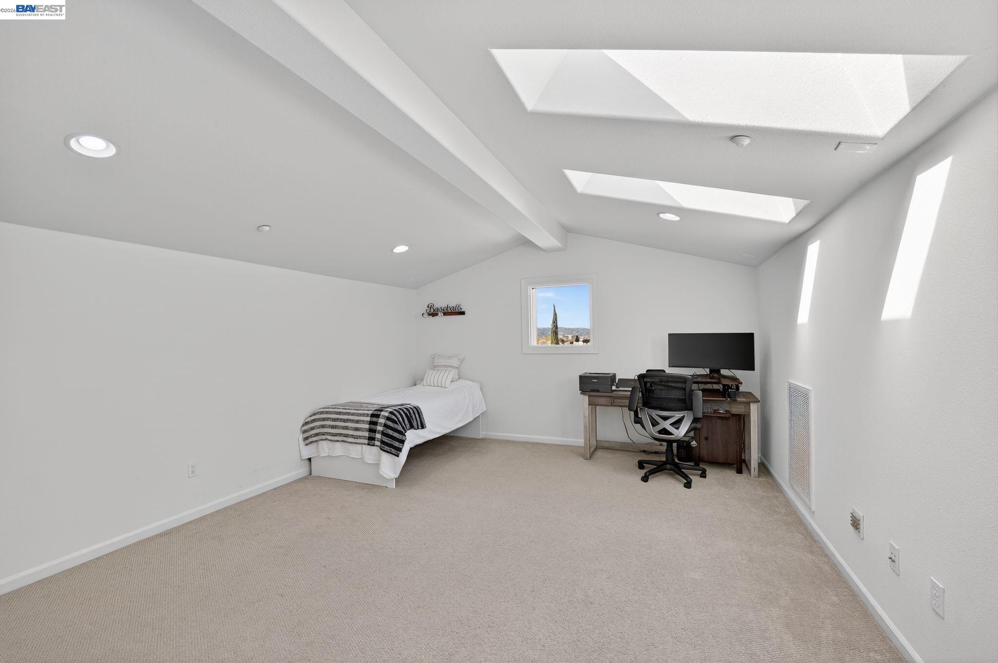 Detail Gallery Image 17 of 39 For 4692 Rimini Ct, Dublin,  CA 94568 - 4 Beds | 3 Baths