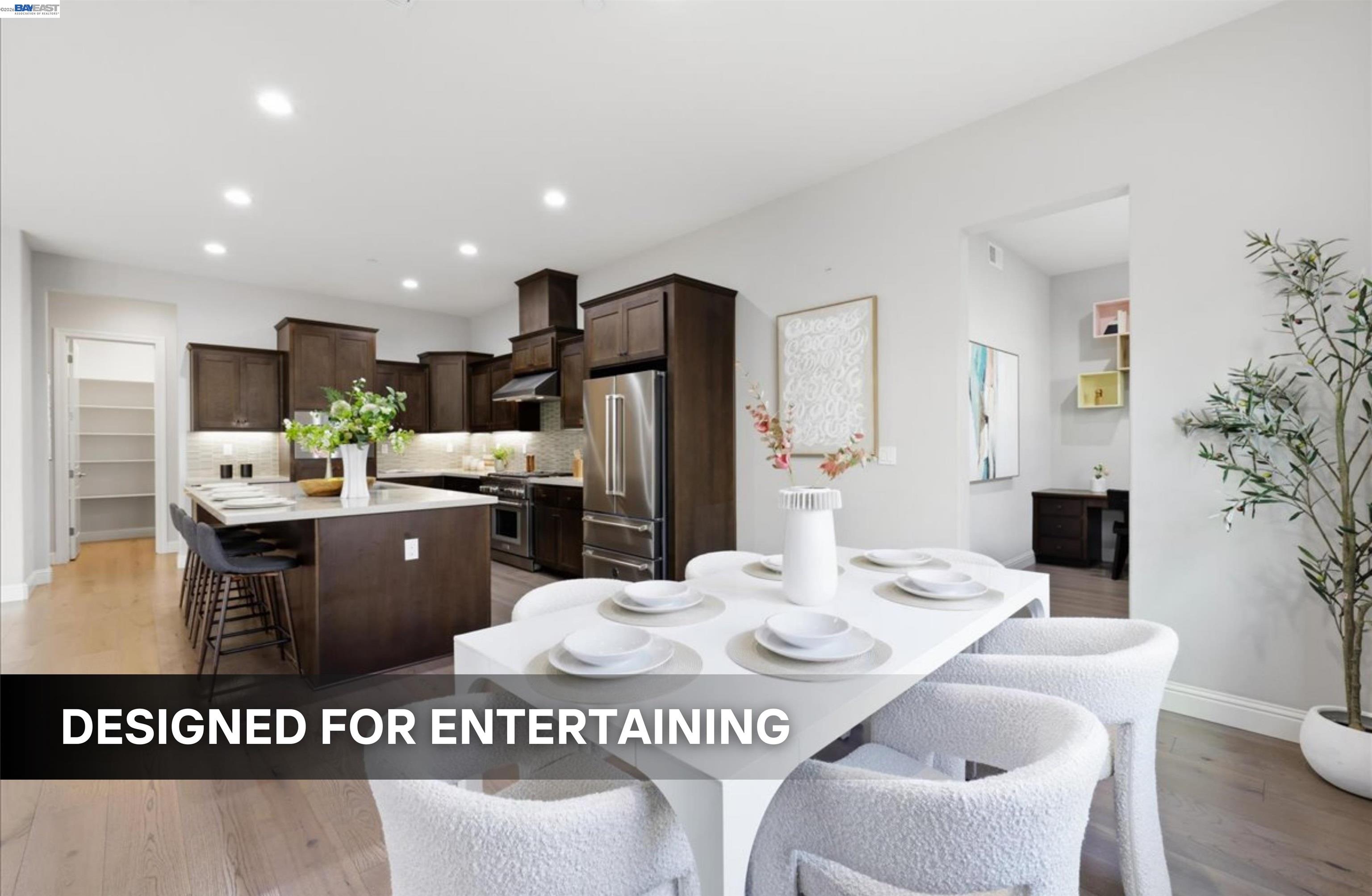 Detail Gallery Image 14 of 51 For 39438 Humpback Whale Rd, Newark,  CA 94560 - 5 Beds | 4/1 Baths