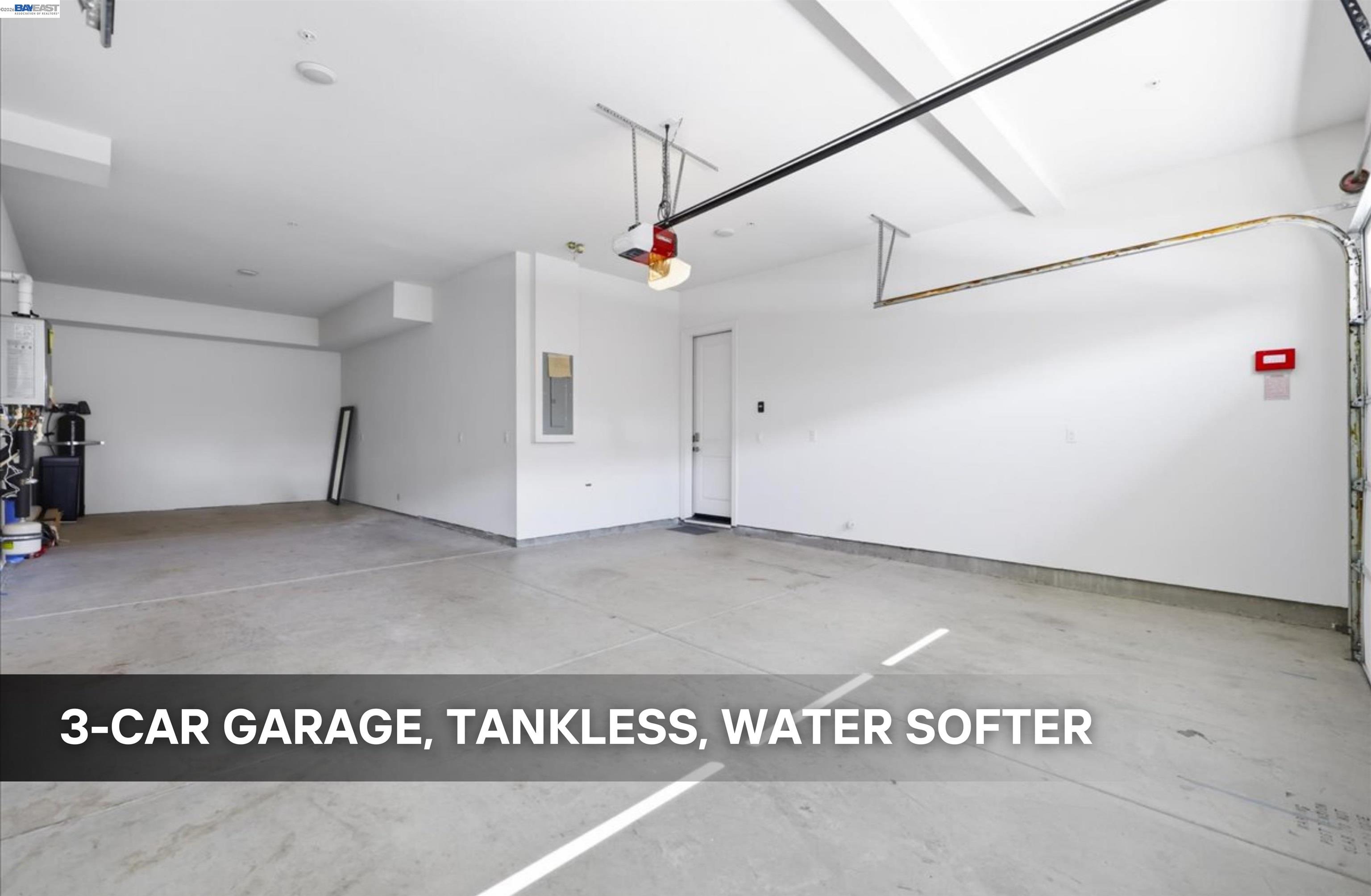 Detail Gallery Image 43 of 51 For 39438 Humpback Whale Rd, Newark,  CA 94560 - 5 Beds | 4/1 Baths