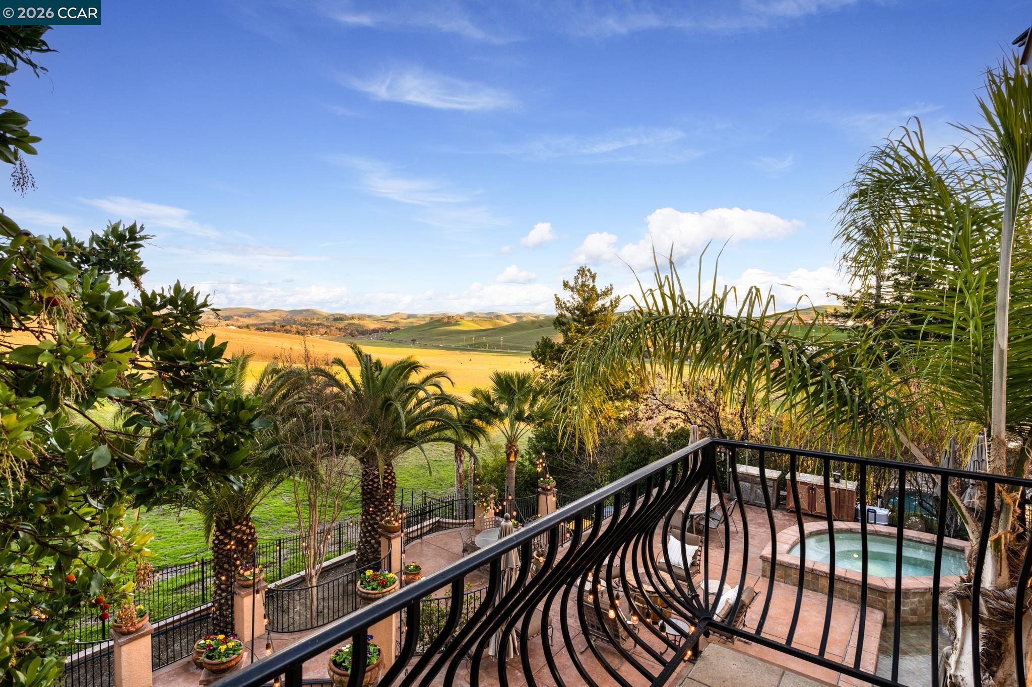 Detail Gallery Image 20 of 53 For 4640 Kingswood Dr, Danville,  CA 94506 - 5 Beds | 3/1 Baths