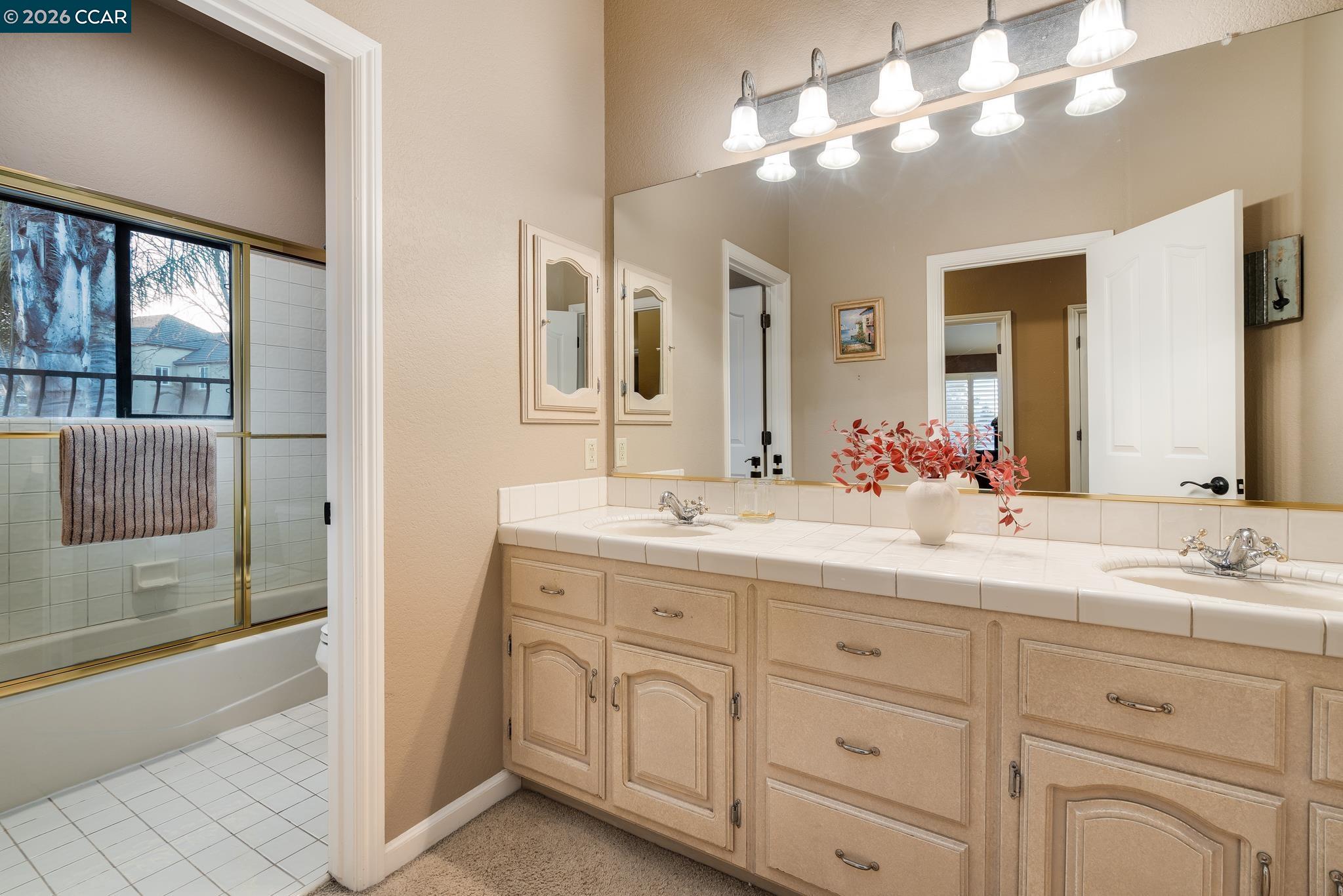 Detail Gallery Image 27 of 53 For 4640 Kingswood Dr, Danville,  CA 94506 - 5 Beds | 3/1 Baths