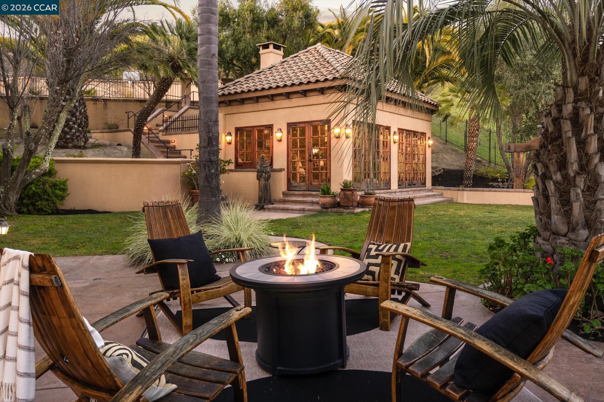 Detail Gallery Image 42 of 53 For 4640 Kingswood Dr, Danville,  CA 94506 - 5 Beds | 3/1 Baths