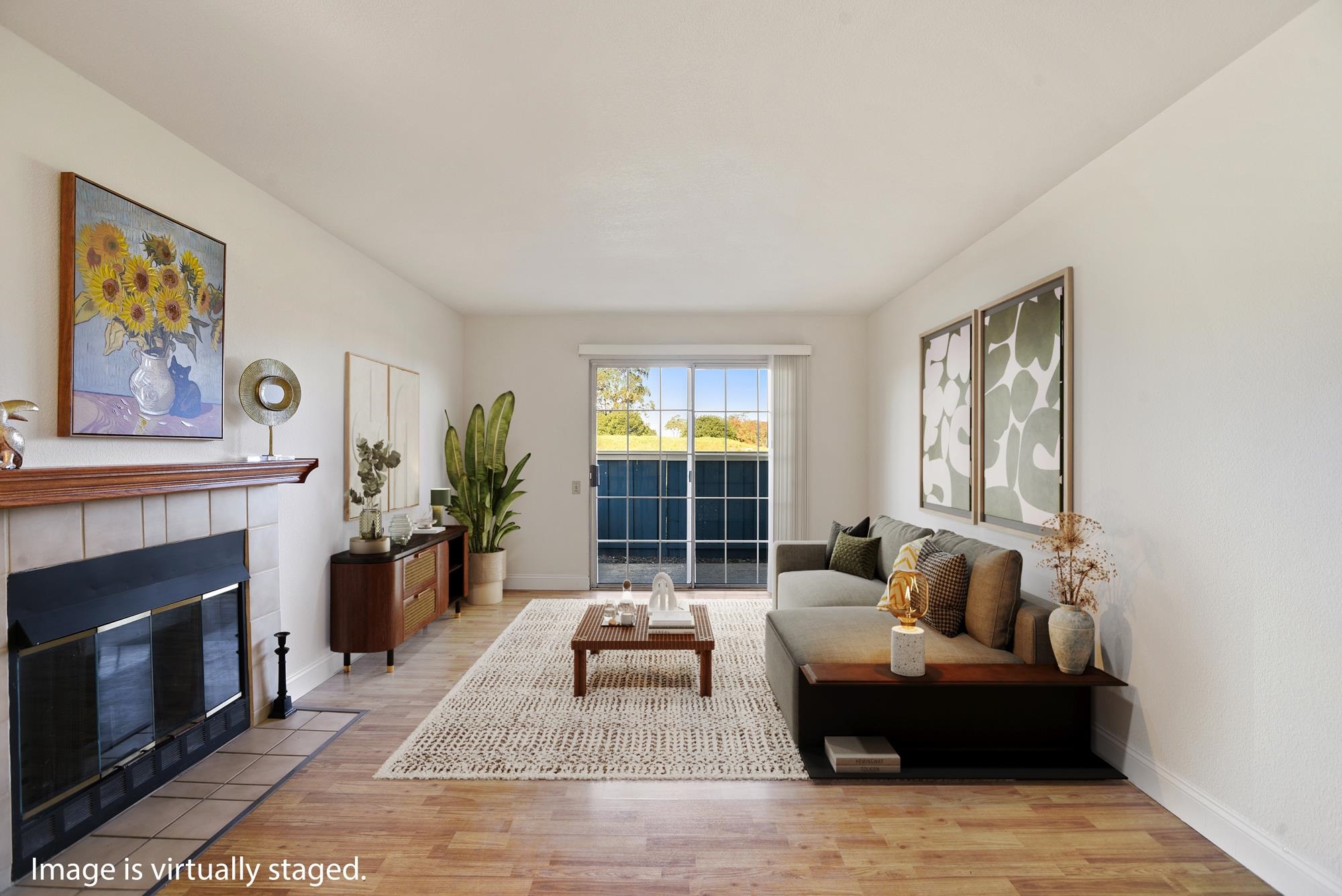 Photo #4: 41123601 Listing: Photo #4