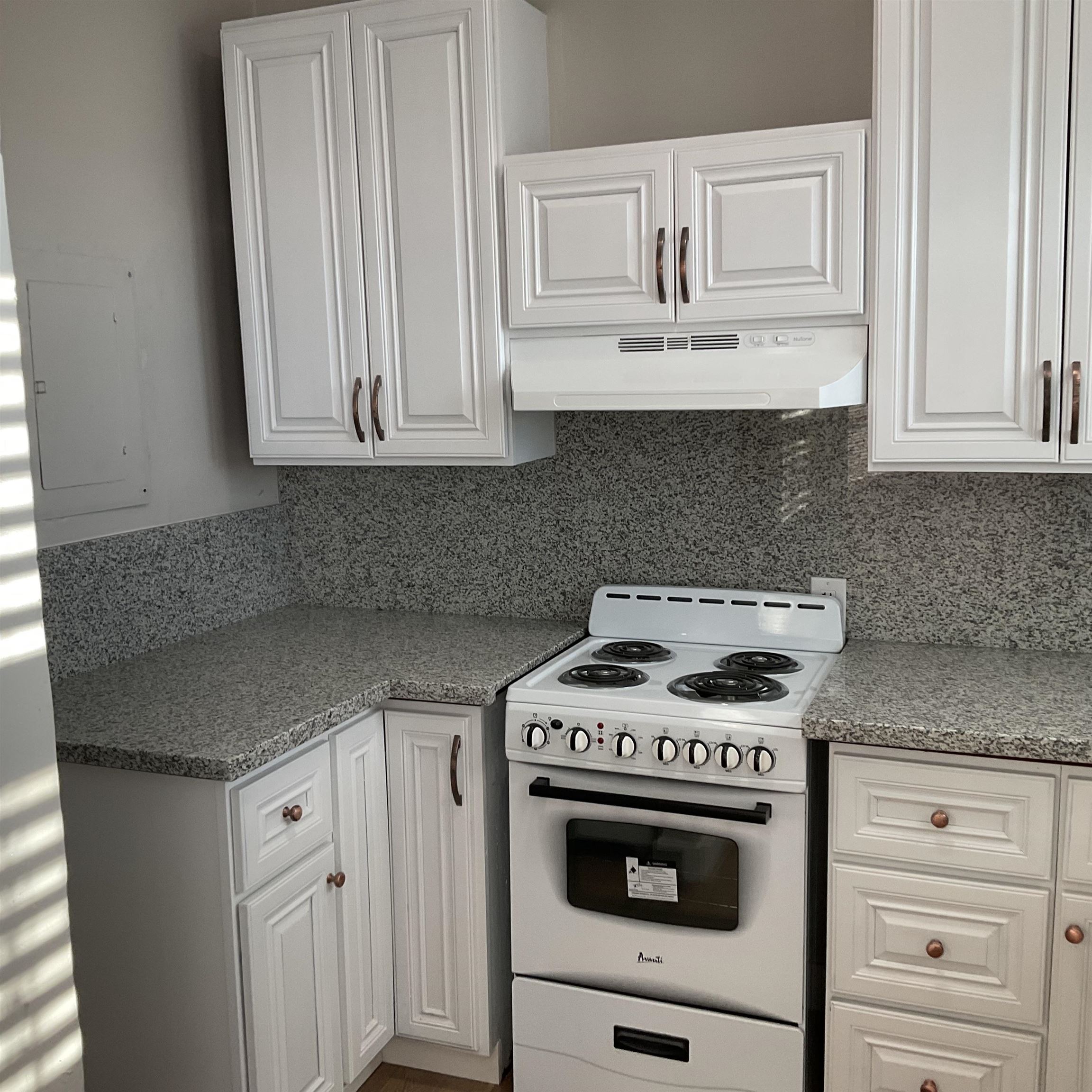 Detail Gallery Image 3 of 9 For 618 W 7th Street #8,  Antioch,  CA 94509 - 2 Beds | 1 Baths