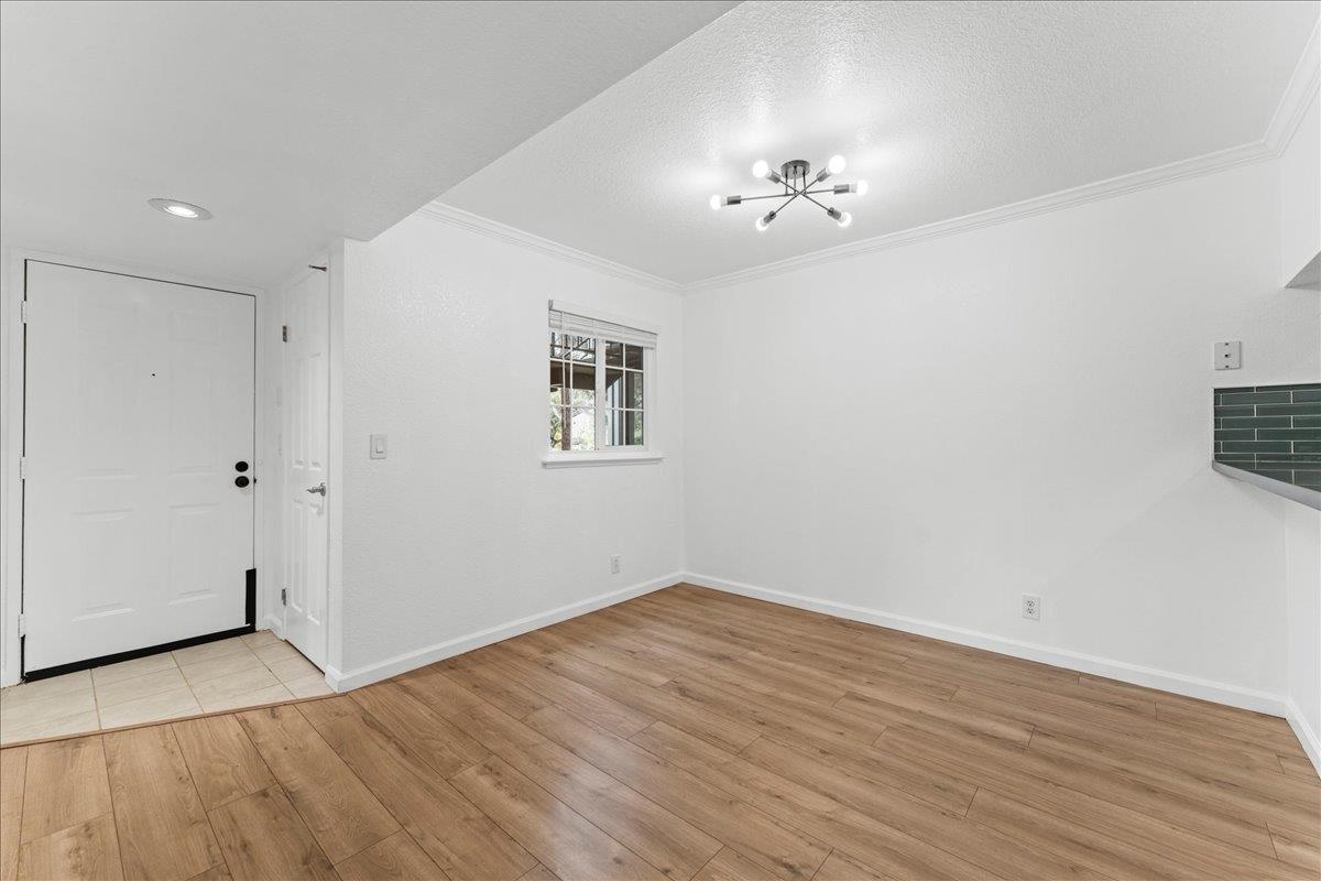 Photo #4: 41123605 Listing: Photo #4