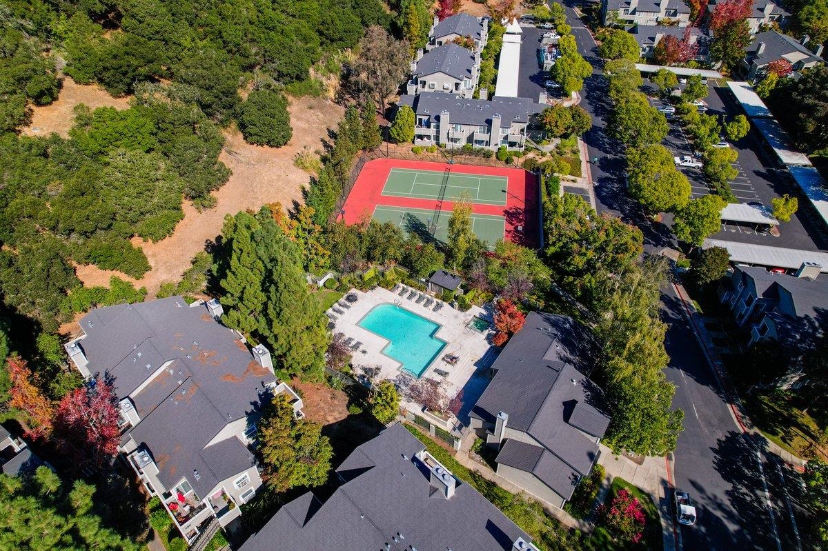 Detail Gallery Image 33 of 33 For 630 Canyon Oaks Dr #C,  Oakland,  CA 94605 - 2 Beds | 2 Baths