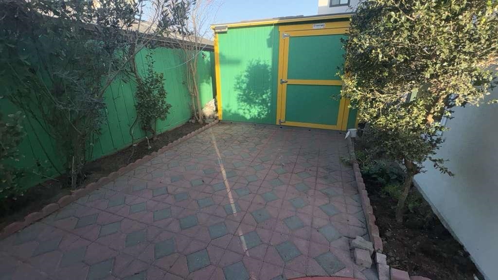 Detail Gallery Image 12 of 14 For 101 Portola Way #1,  Tracy,  CA 95376 - 2 Beds | 2/1 Baths