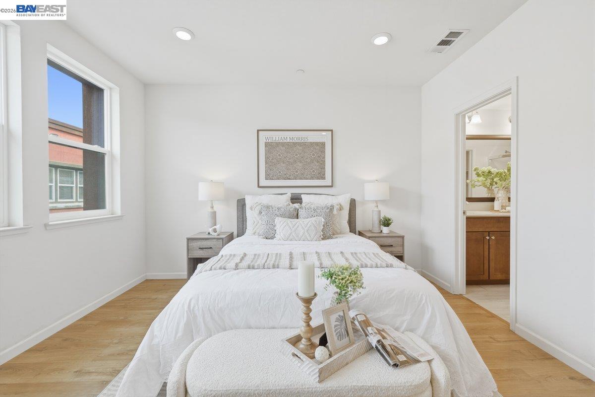 Detail Gallery Image 10 of 30 For 1021 Onofrio Ln #UNIT 3,  San Jose,  CA 95131 - 2 Beds | 2 Baths