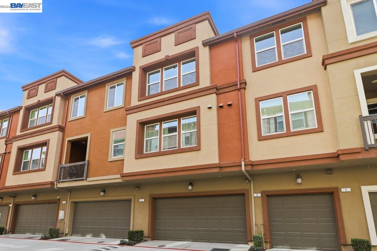 Detail Gallery Image 17 of 30 For 1021 Onofrio Ln #UNIT 3,  San Jose,  CA 95131 - 2 Beds | 2 Baths