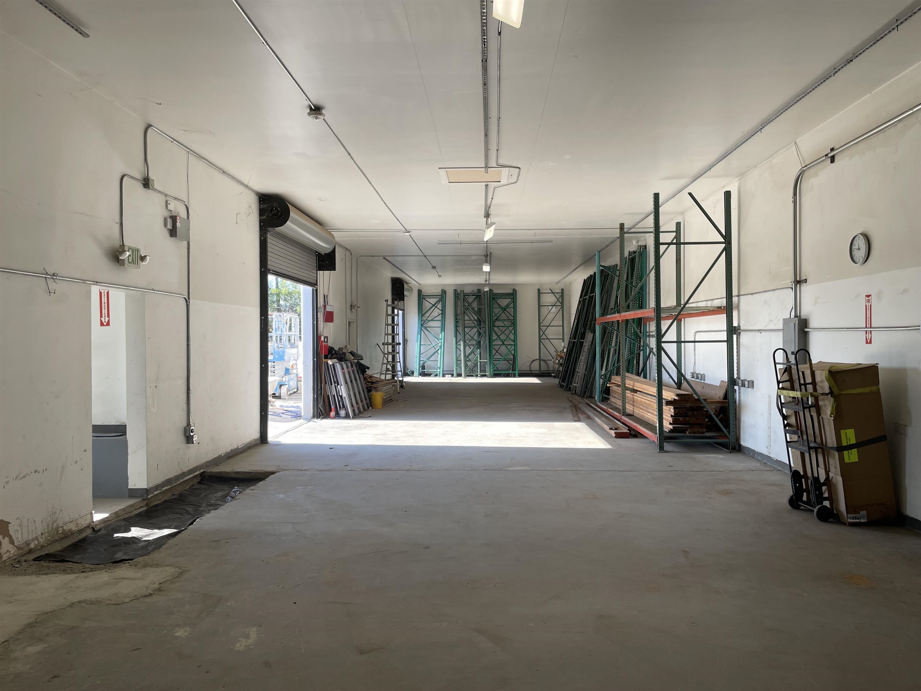 Detail Gallery Image 2 of 5 For 5115 E 8th St, Oakland,  CA 94601 - – Beds | – Baths