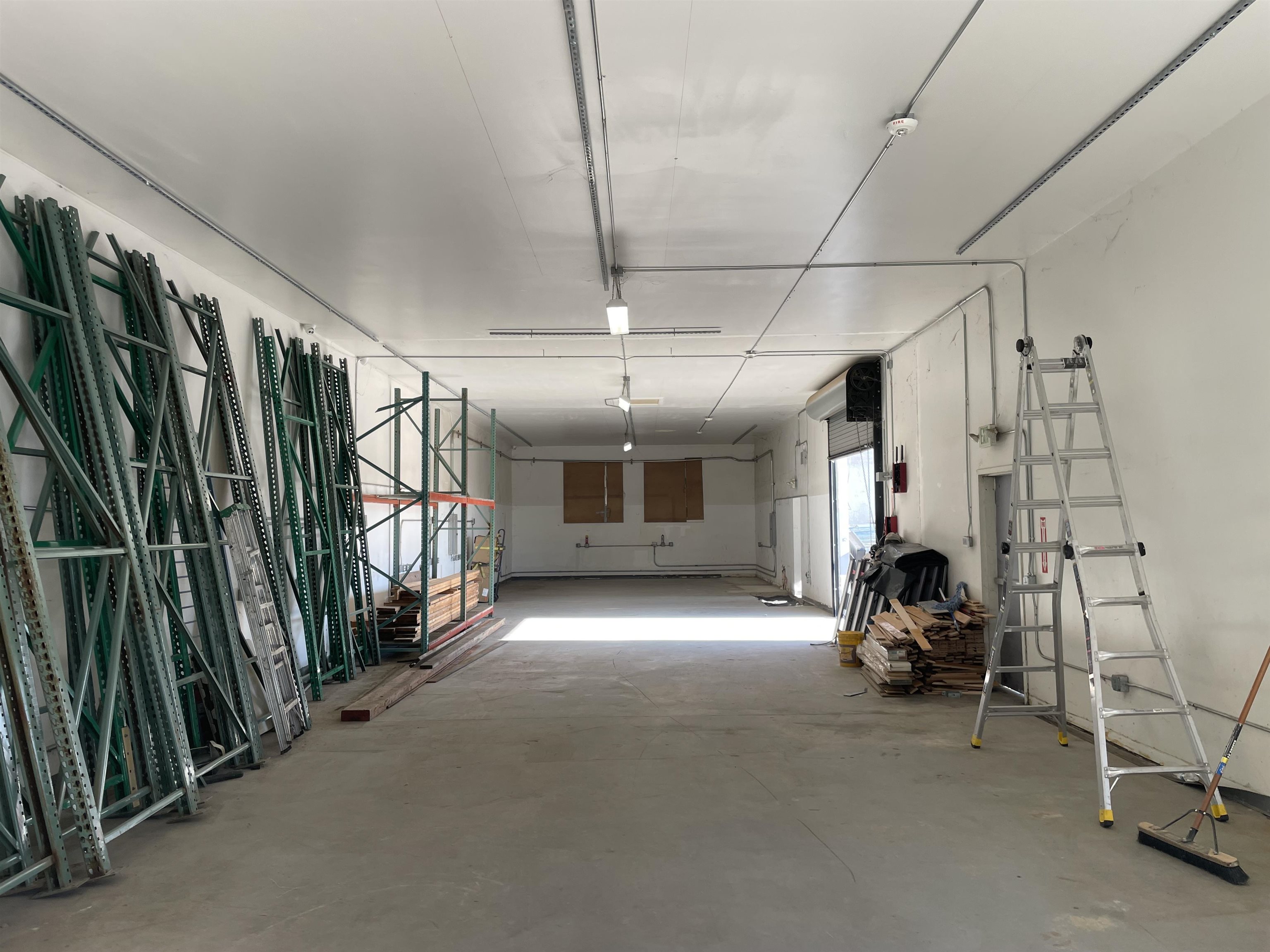 Detail Gallery Image 3 of 5 For 5115 E 8th St, Oakland,  CA 94601 - – Beds | – Baths