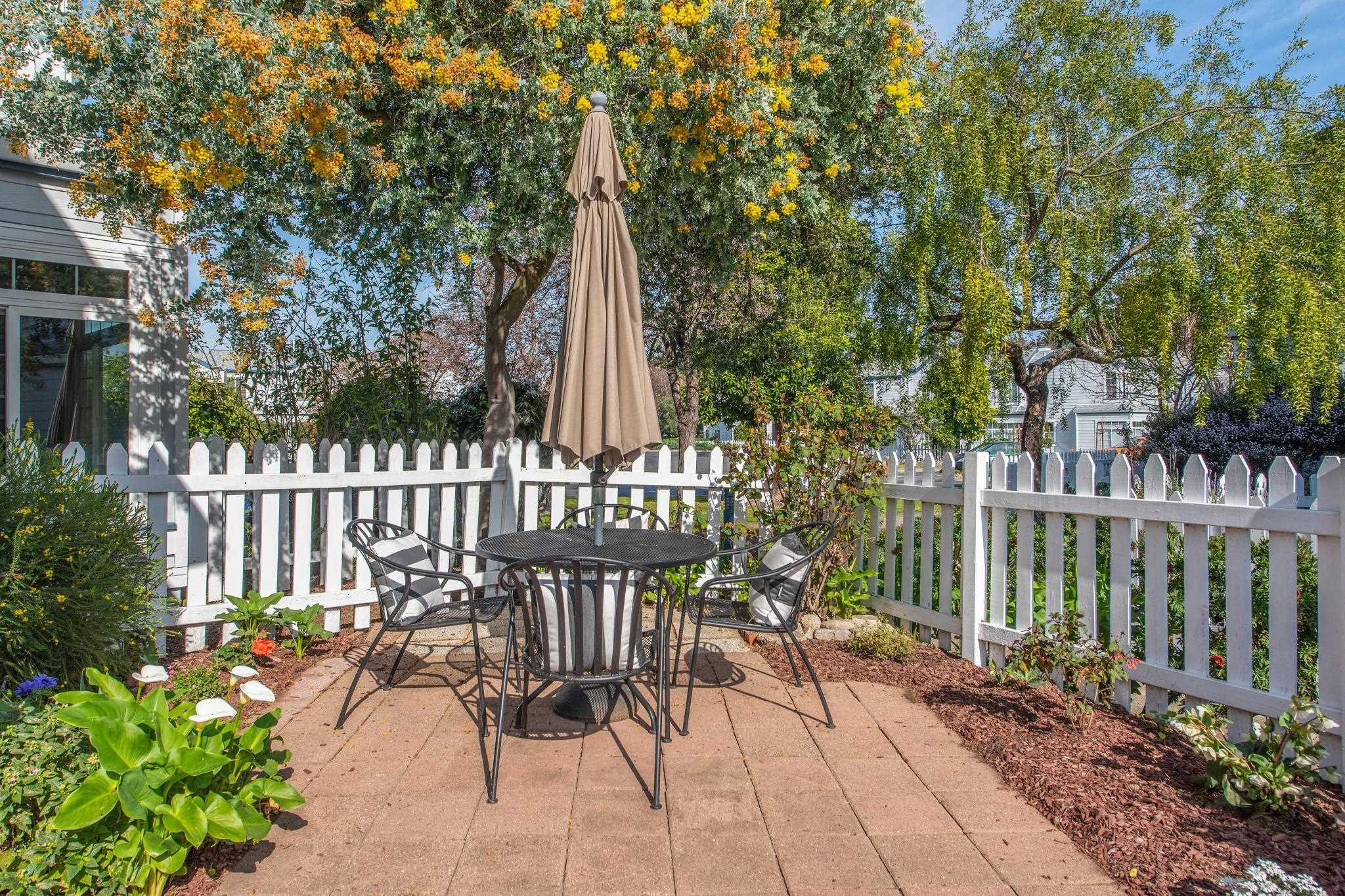 Photo #9: 41123612 Listing: Photo #9