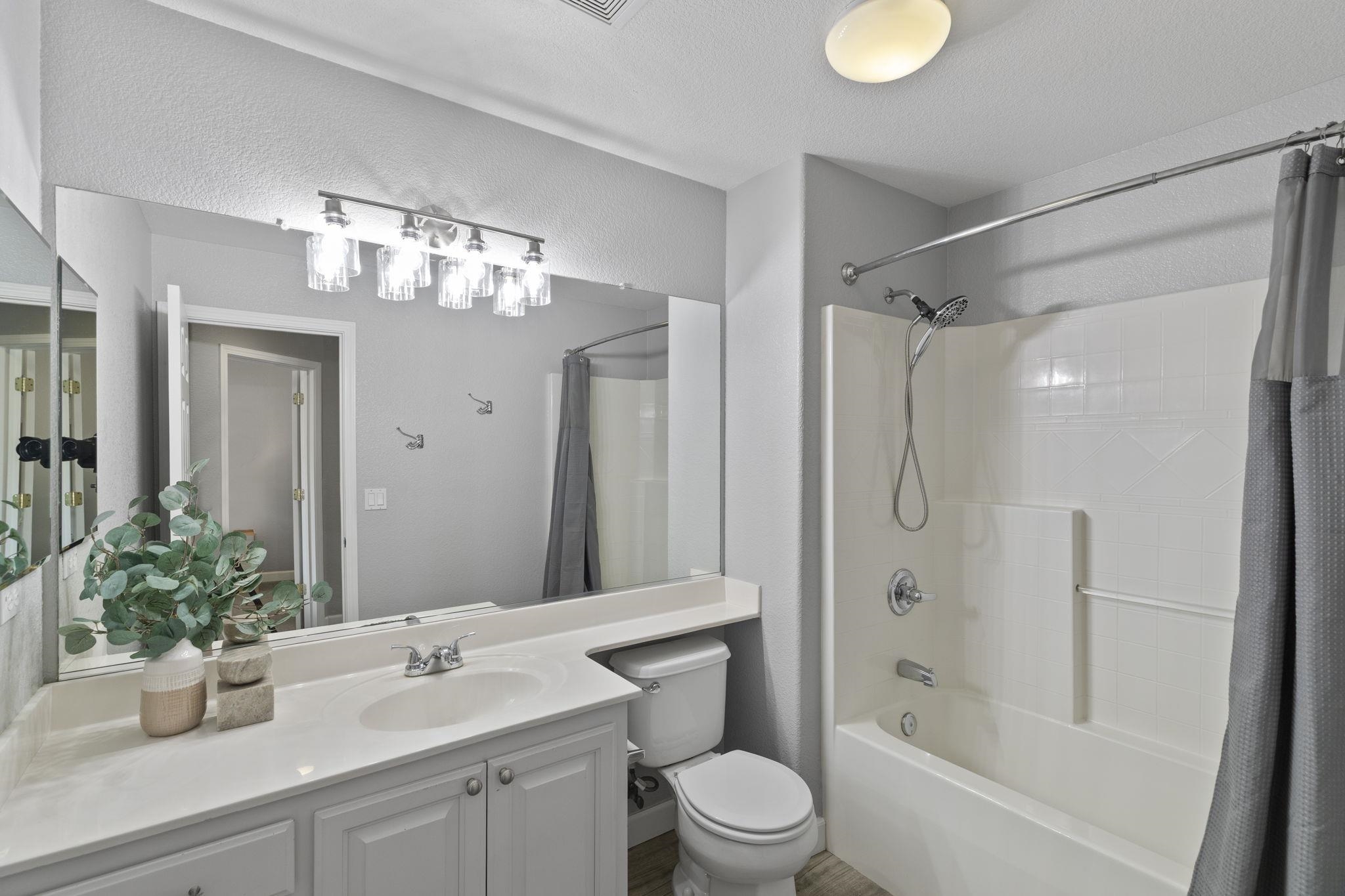 Detail Gallery Image 20 of 35 For 6506 Forget Me Not, Livermore,  CA 94551 - 3 Beds | 2/1 Baths