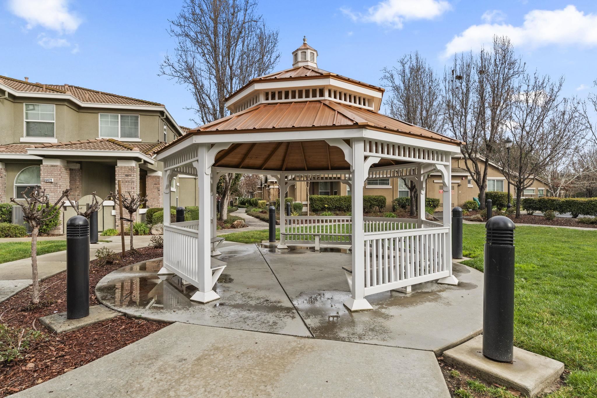 Detail Gallery Image 28 of 35 For 6506 Forget Me Not, Livermore,  CA 94551 - 3 Beds | 2/1 Baths