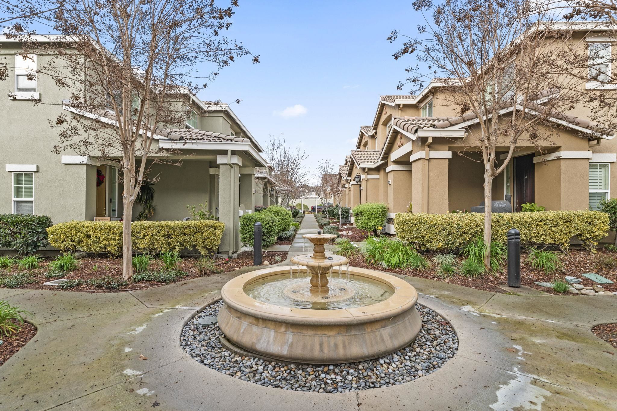 Detail Gallery Image 30 of 35 For 6506 Forget Me Not, Livermore,  CA 94551 - 3 Beds | 2/1 Baths