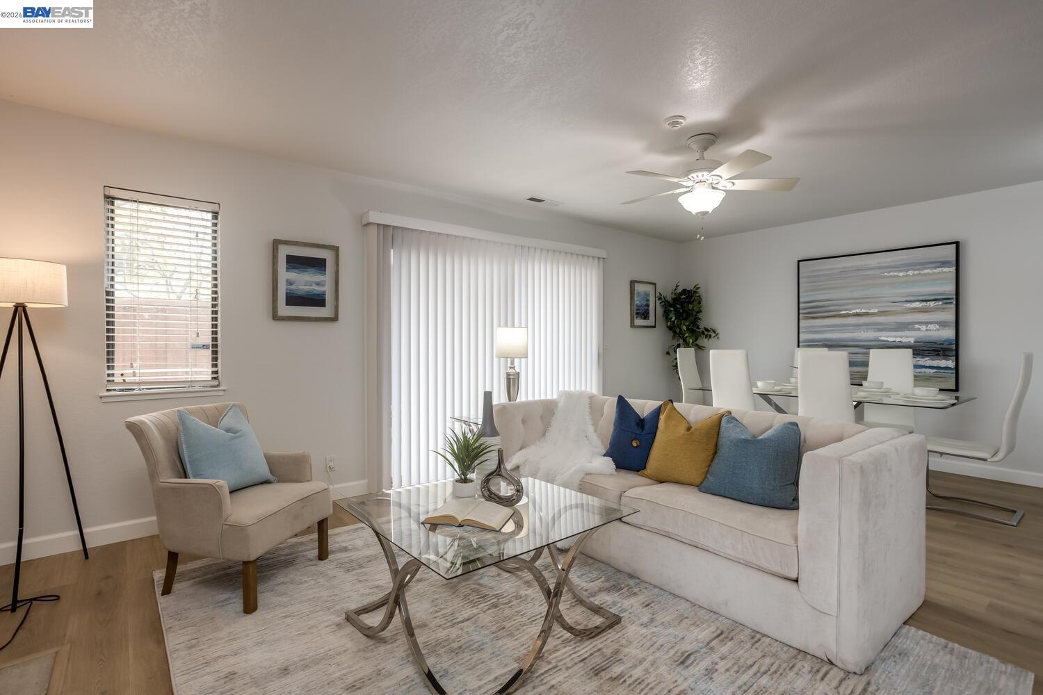 Front Image Thumbnail for BE41123617